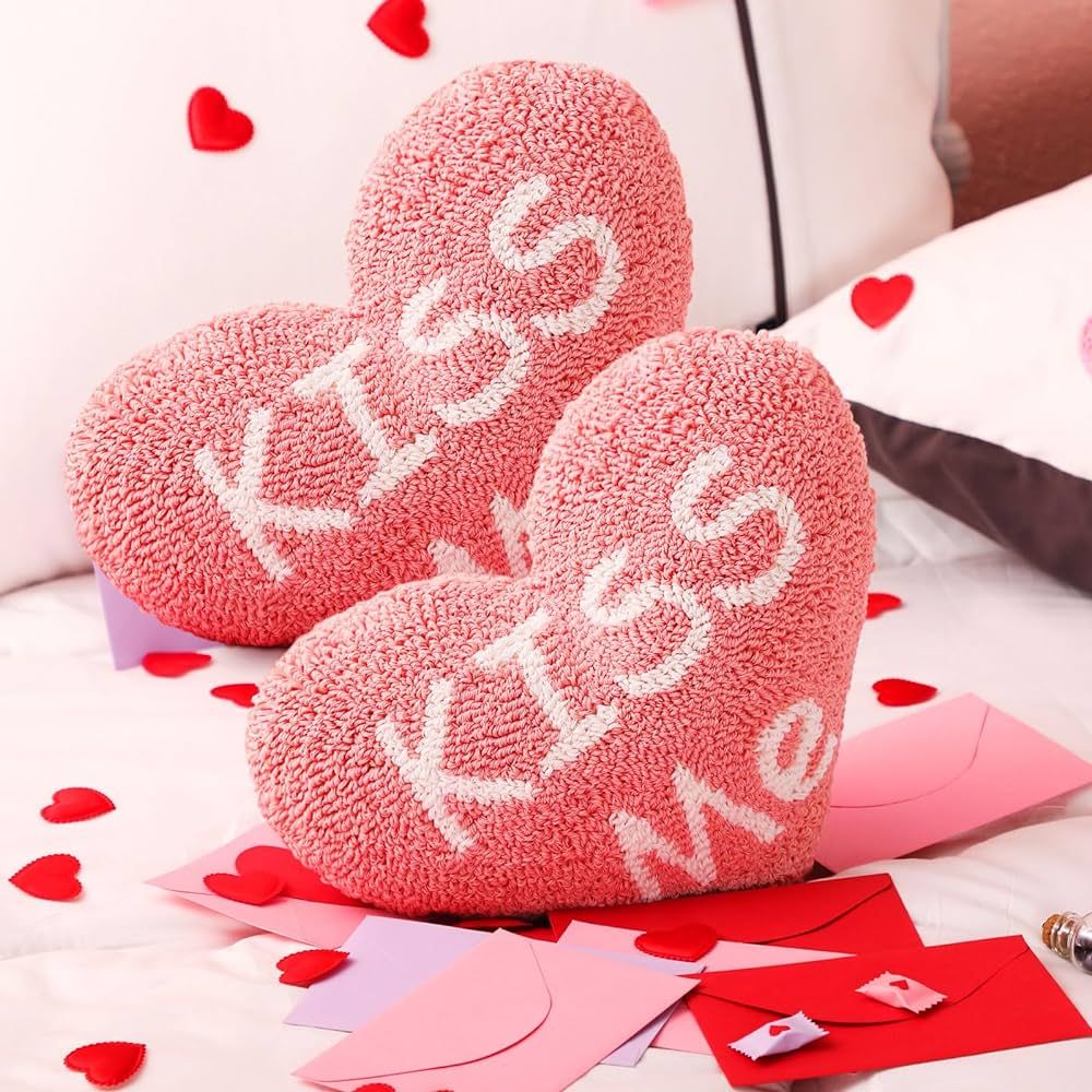 Beeveer 2 Pcs Valentine's Day Heart Shape Pillow Pink Kiss Me Hook Pillow Decorative Throw Pillow... | Amazon (US)