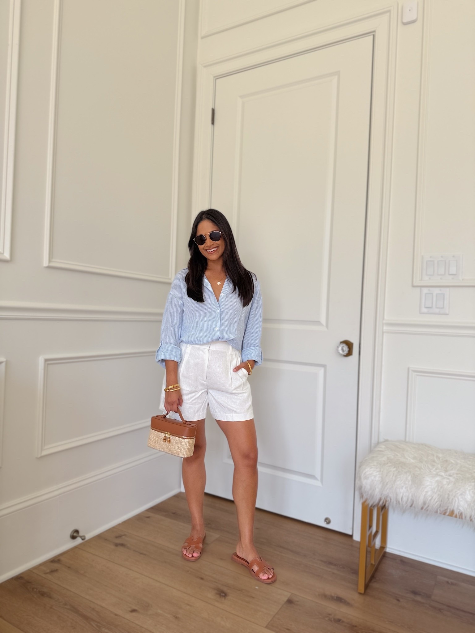 Sale alert! Who else is loving mid thigh shorts? I got this linen pair from @Aritzia! They’re so chic on and this linen shirt has been a best-seller lately with you all! I totally get why bc it has the perfect effortless drape. Wearing sz 4 in the shorts and XS in the top.

#LTKootd #LTKSaleAlert
