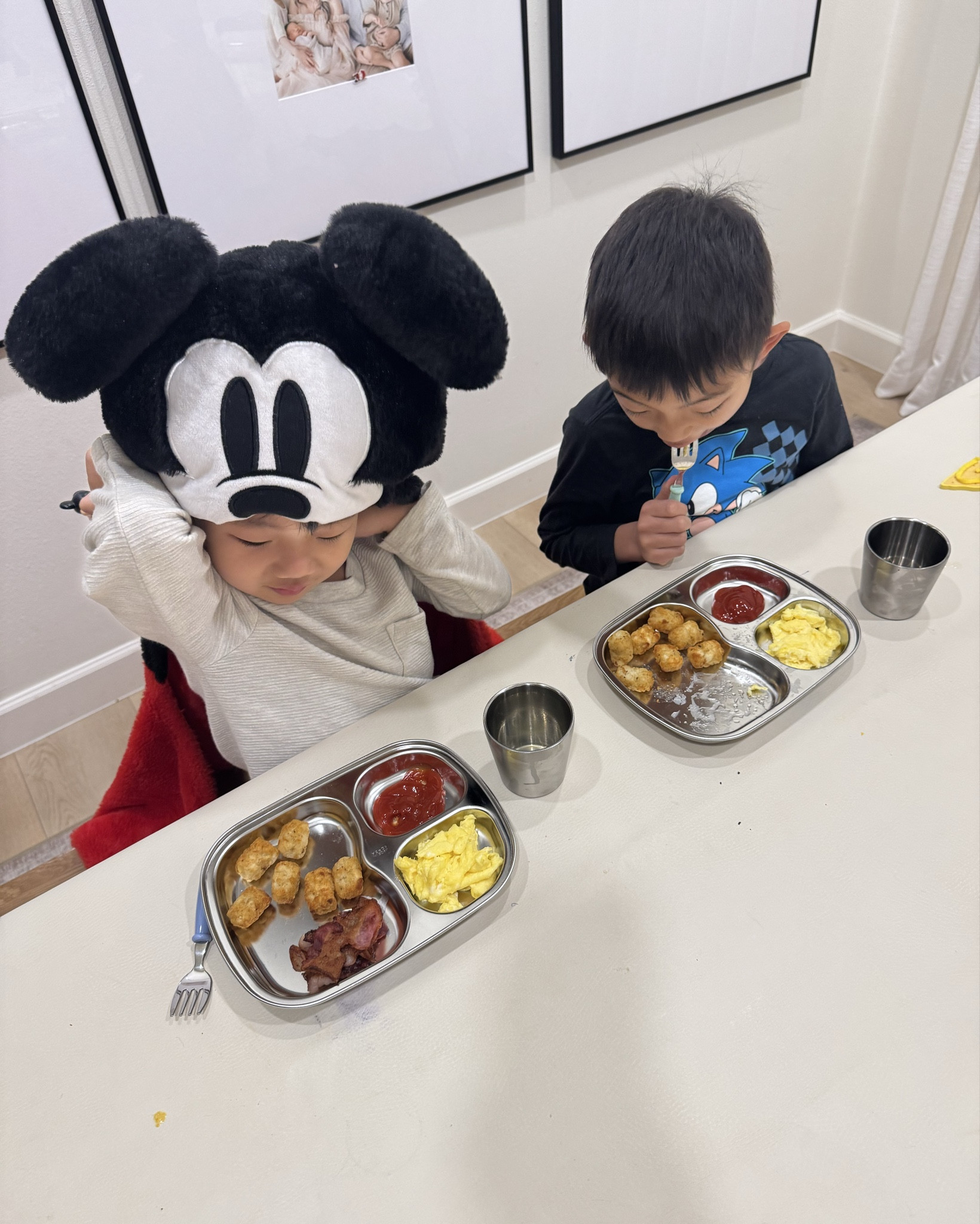 Korean branded stainless steel 3 divider plates for kids ! 

#LTKFindsUnder100 #LTKFamily #LTKKids