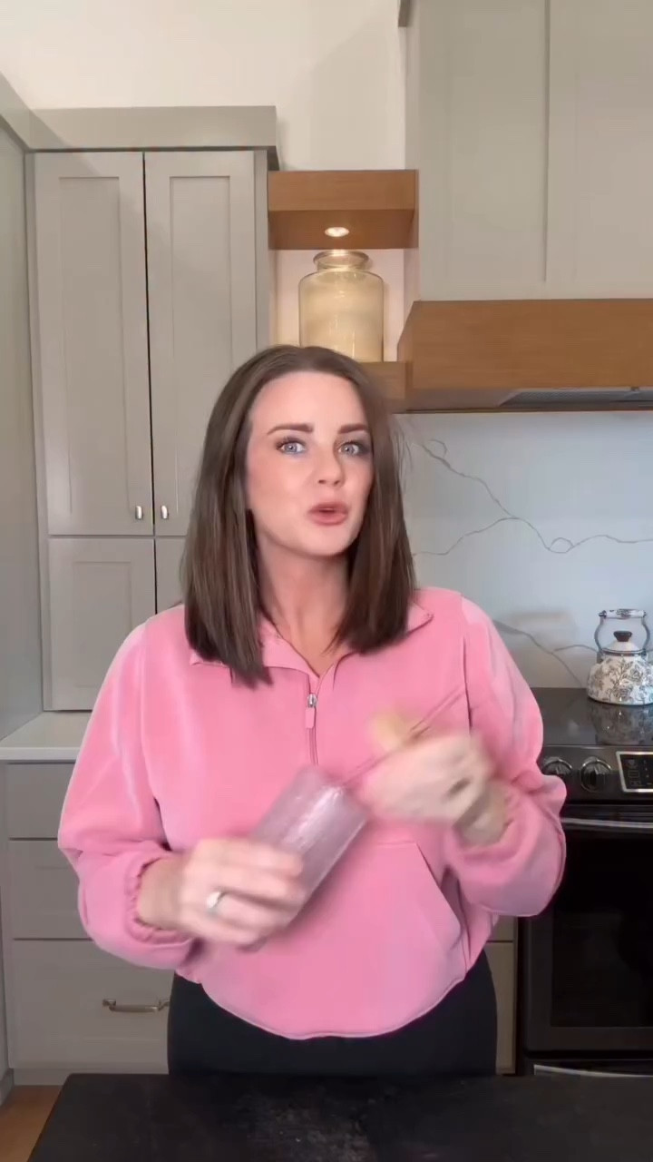 update! 💕 THE FAUX MOVE 💕 “don’t put it down, put it away” 

Living through it has taught me a lot so far. I know a few of you are doing this with me, how are you getting along with it?!