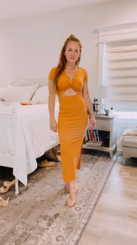 My other orange dress is sold out but I found this guy for $35 🧡