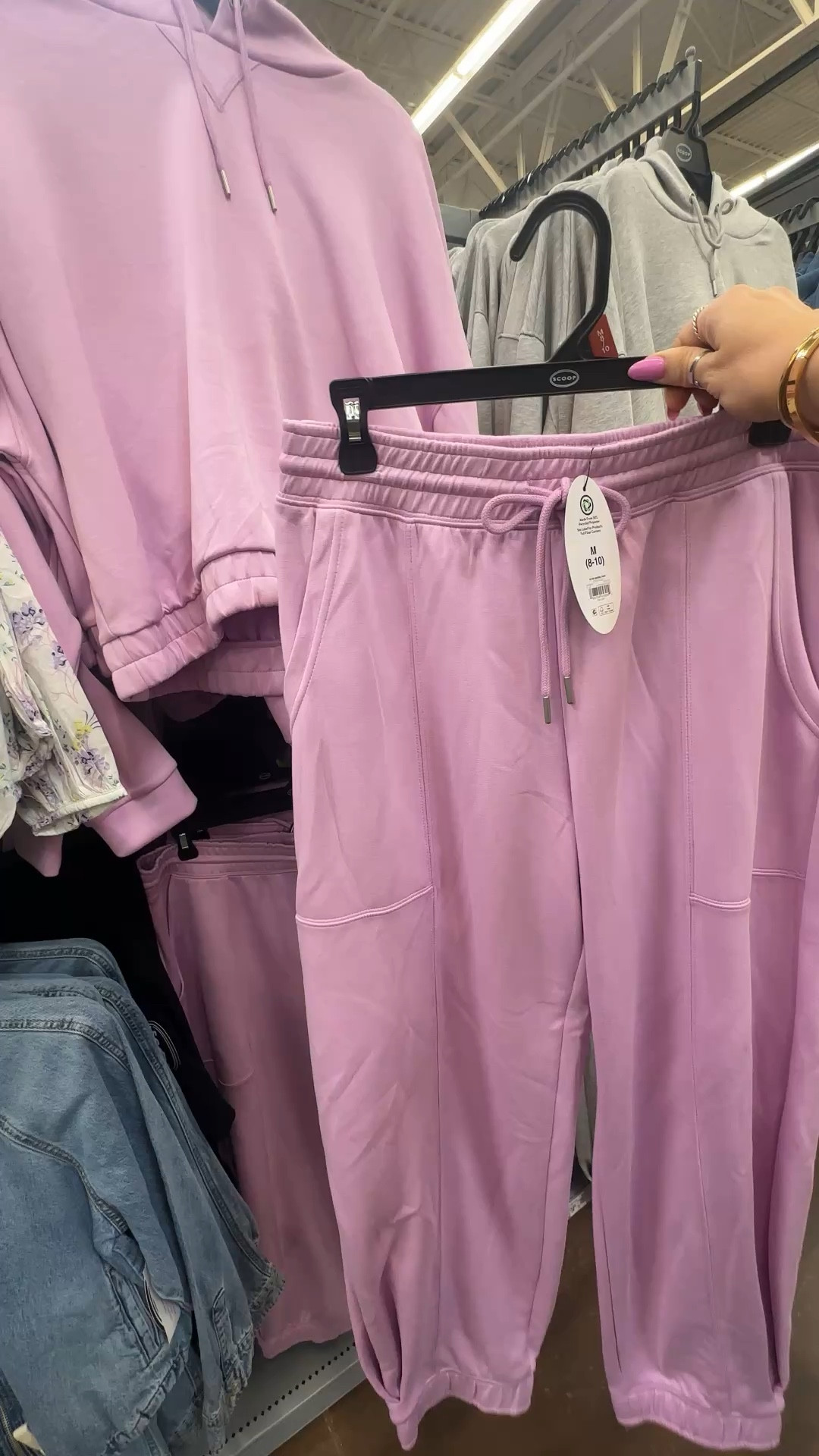 Walmart fashion, barrel sweatpants, sweatpants set 

#LTKMothersDay #LTKgrwm #LTKdayinmylife