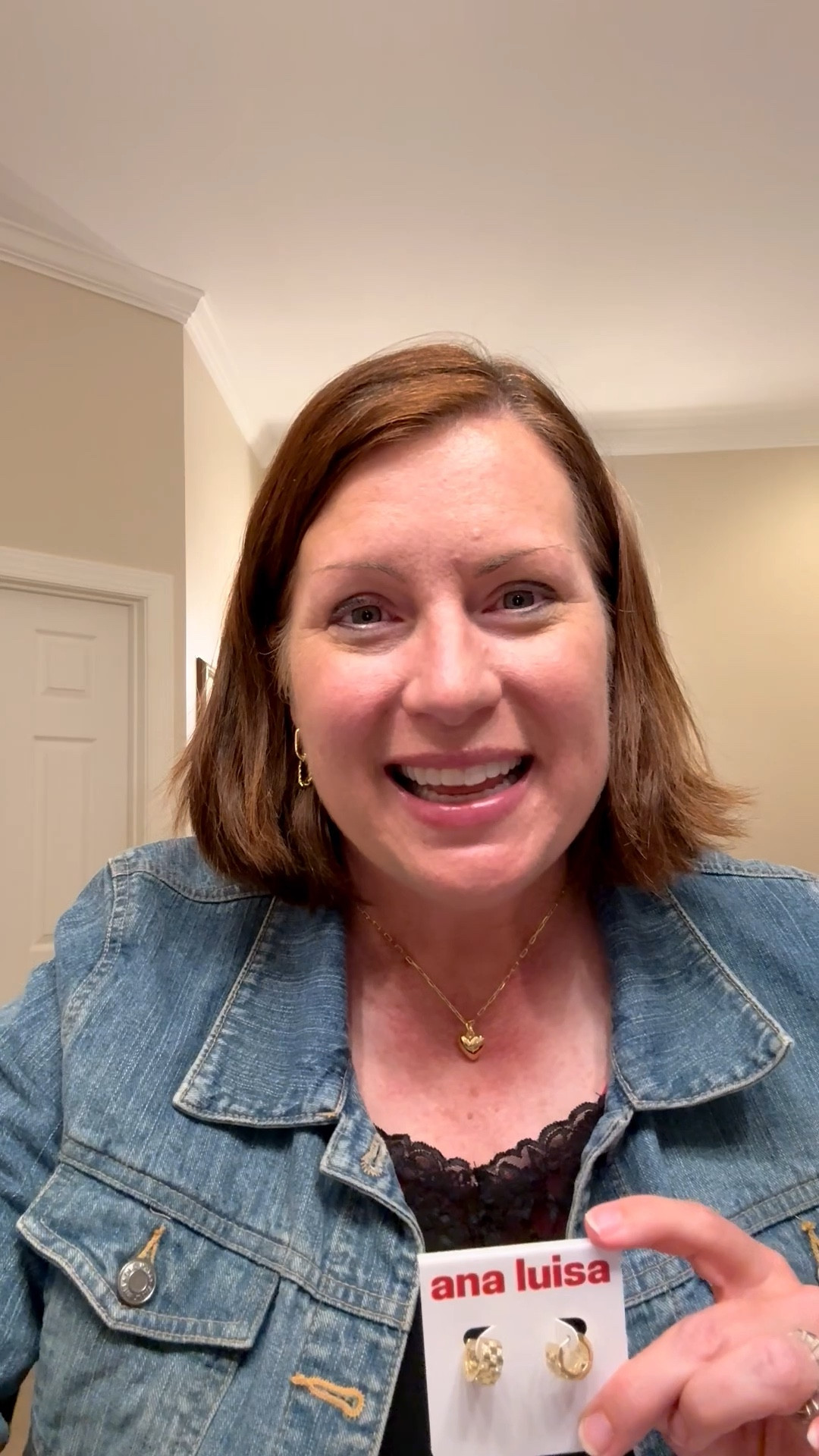 @Ana Luisa jewelry is perfect for Mother’s Day gifts for your mom and other important women in your life!

🎁 Up to 25% off and a gift with purchase on orders over $125! 

#ad #analuisany #AnaLuisaAmbassador #BestDeal

#LTKmomlife #LTKSaleAlert #LTKMothersDay