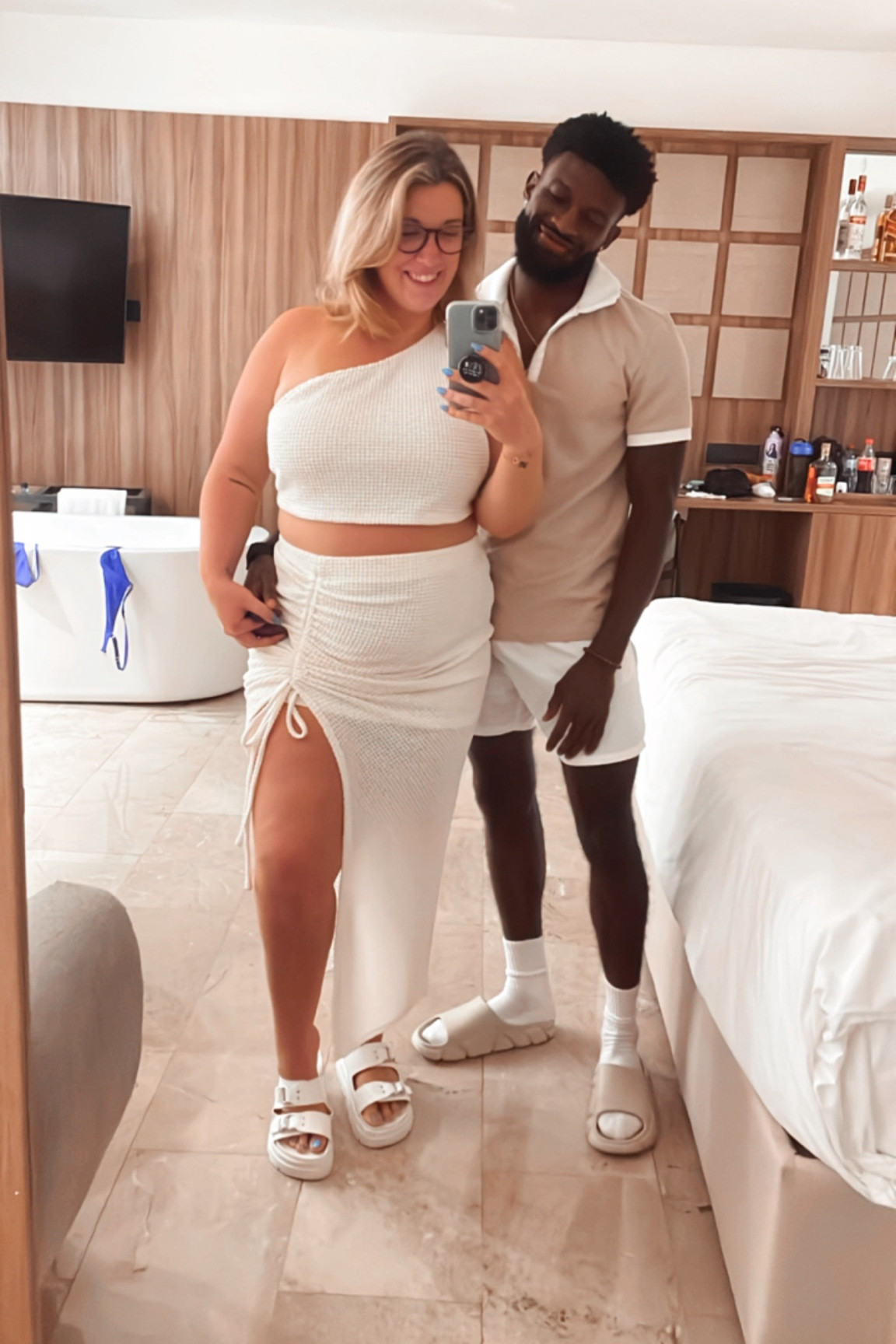 Vacation dinner fits for the resort life ✨🤍

Resortwear menswear men’s summer fits outfits summer travel outfits moms night out parents night out date night 

#LTKplussize #LTKmidsize #LTKmens