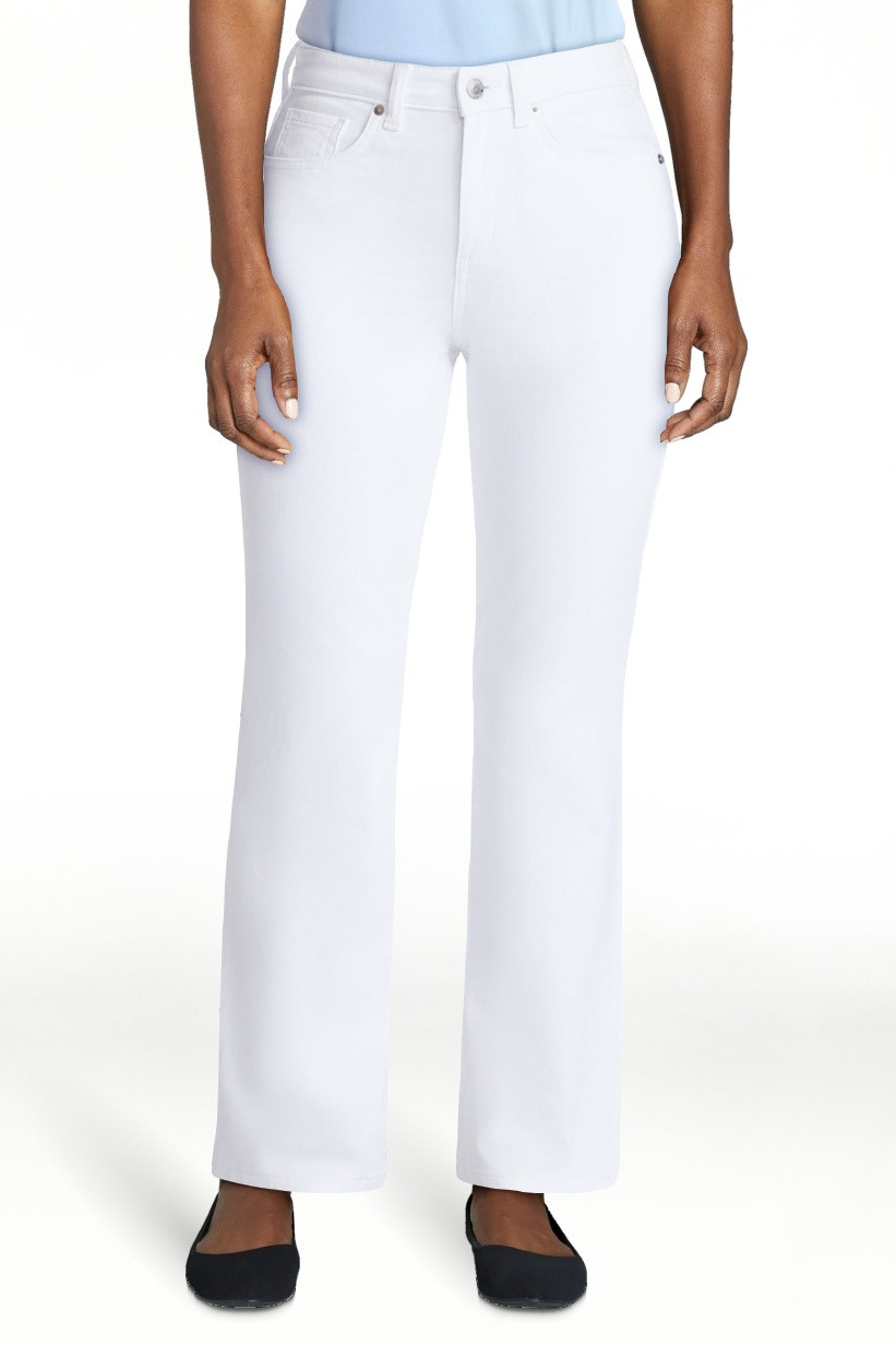 Time and Tru Women's Mid Rise Bootcut Jeans, 30" Inseam, Sizes0-20, 10S-16S | Walmart (US)
