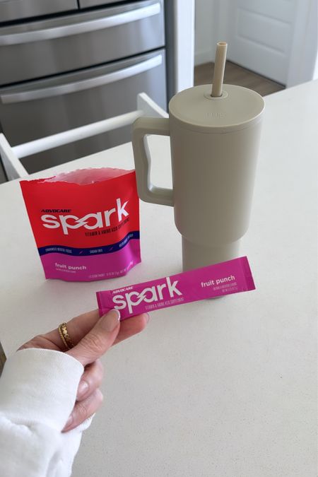 These spark packets are great for on the go! No sugar and they provide an energy boost + focus! 