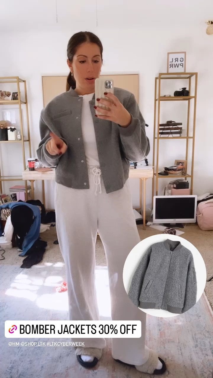 Sharing some updated, I stock versions of this bomber jacket.  It’s such a great buy, but currently sold out.  I would recommend sizing up a couple sizes for a more oversized look. 

#LTKover40 #LTKfindsunder50 #LTKstyletip
