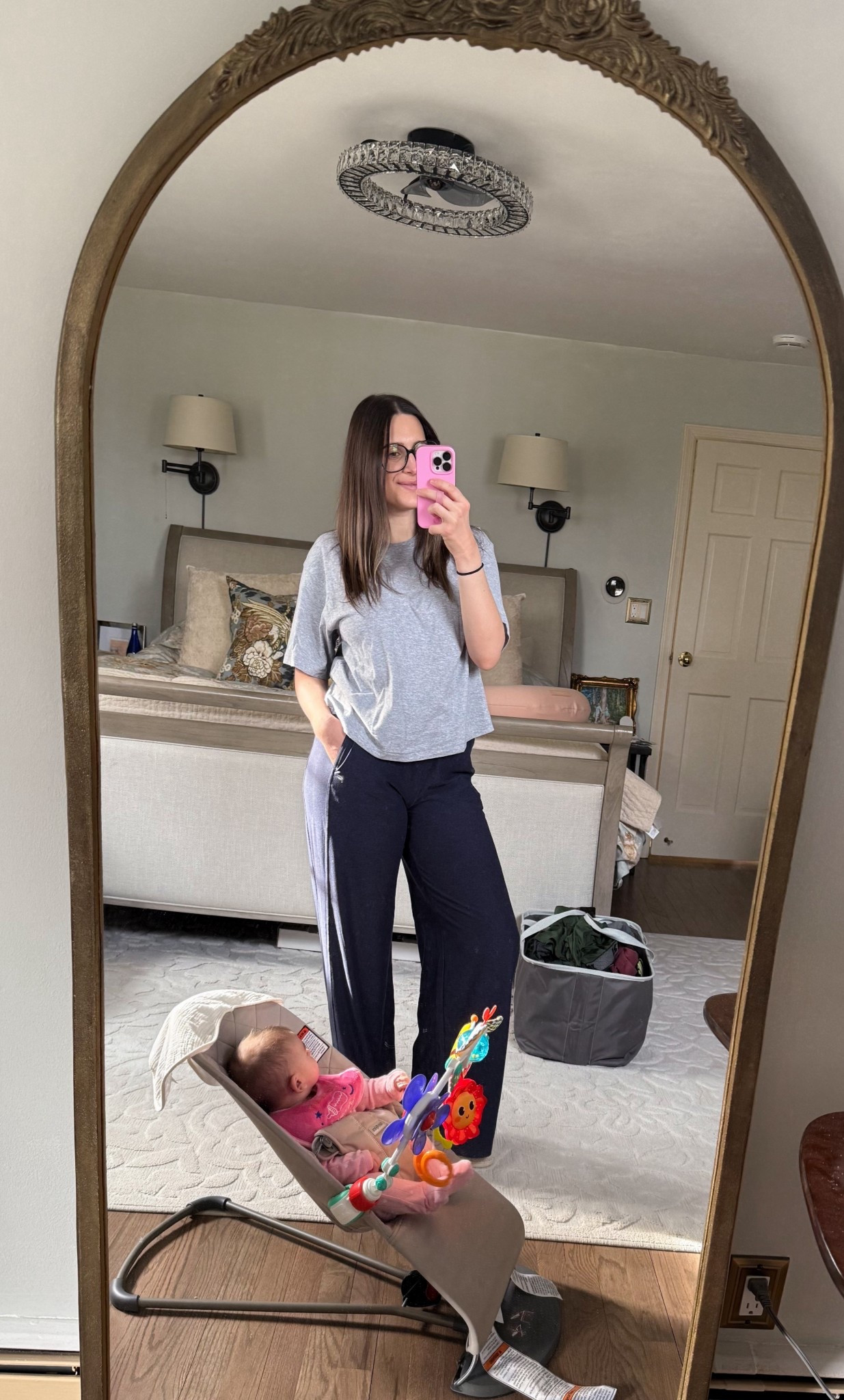 The perfect mom attire! We love living in our @fabletic sets each month. 

#LTKdayinmylife #LTKmomlife #LTKootd