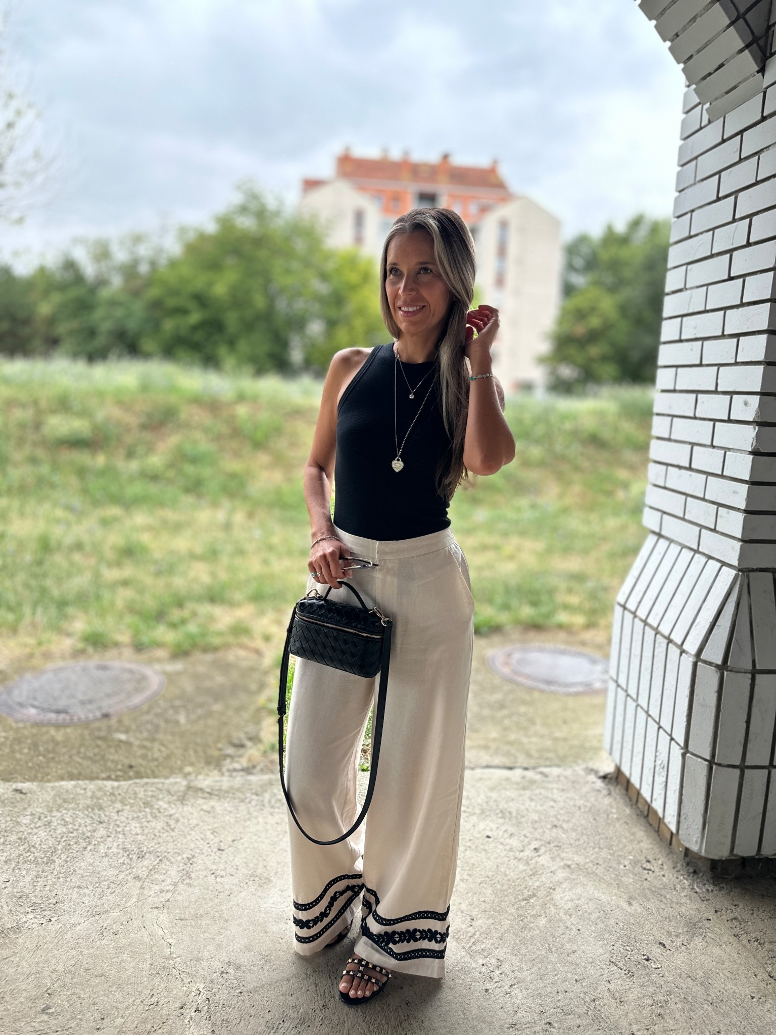 Wearing sz S in pants
Black tank top sz S - the best tank top



#LTKOver40 #LTKFindsUnder50 #LTKSaleAlert