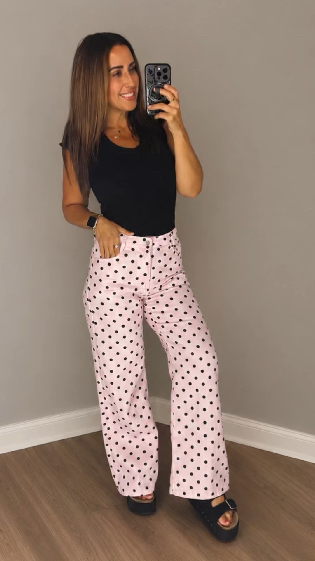 I need these jeans in every color! I sized up to a medium for a more relaxed fit.

#LTKootd #LTKSeasonal #LTKSaleAlert