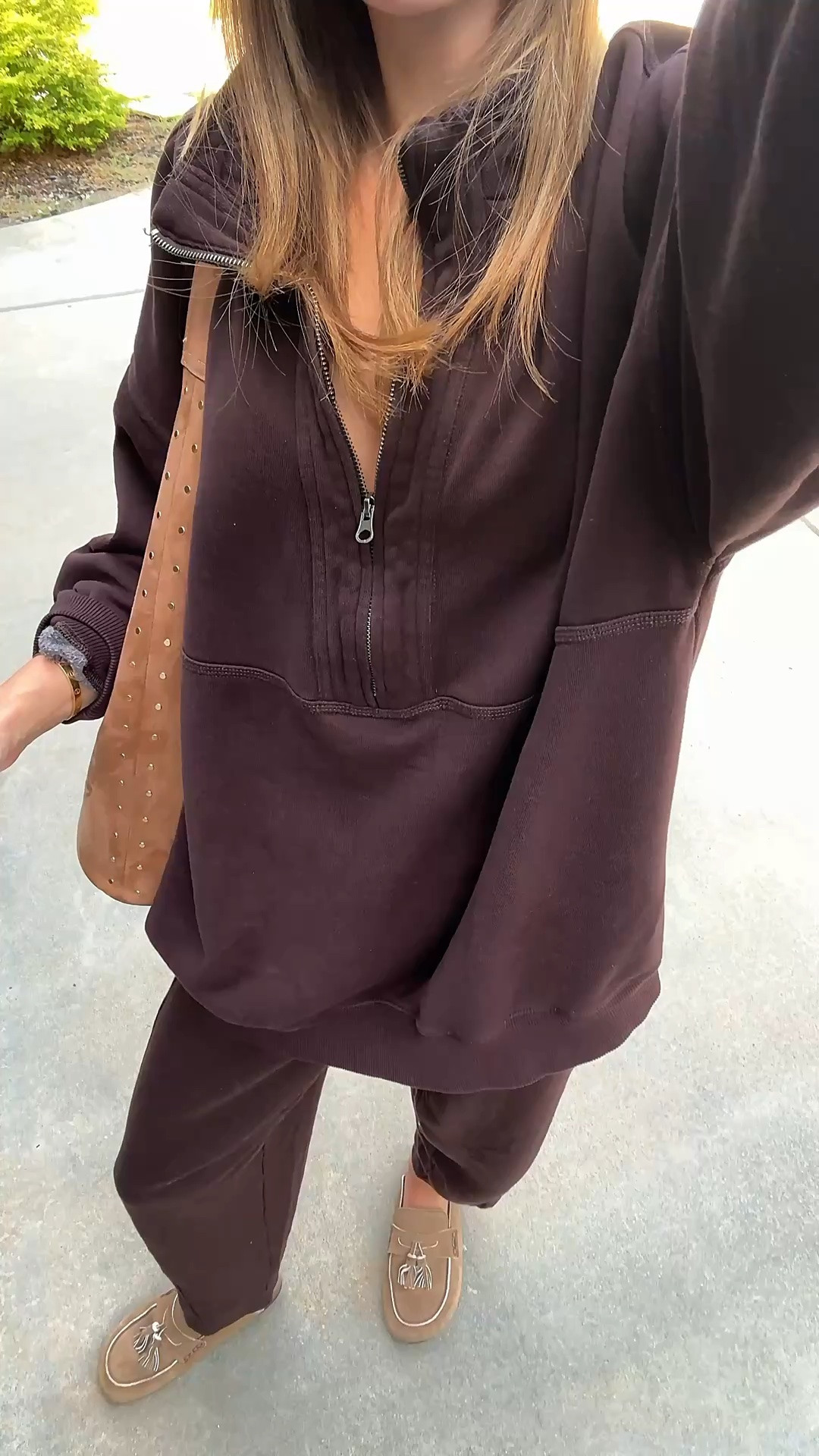 Friday school drop off comfy outfit! Small in sweatshirt, small in barrel sweats