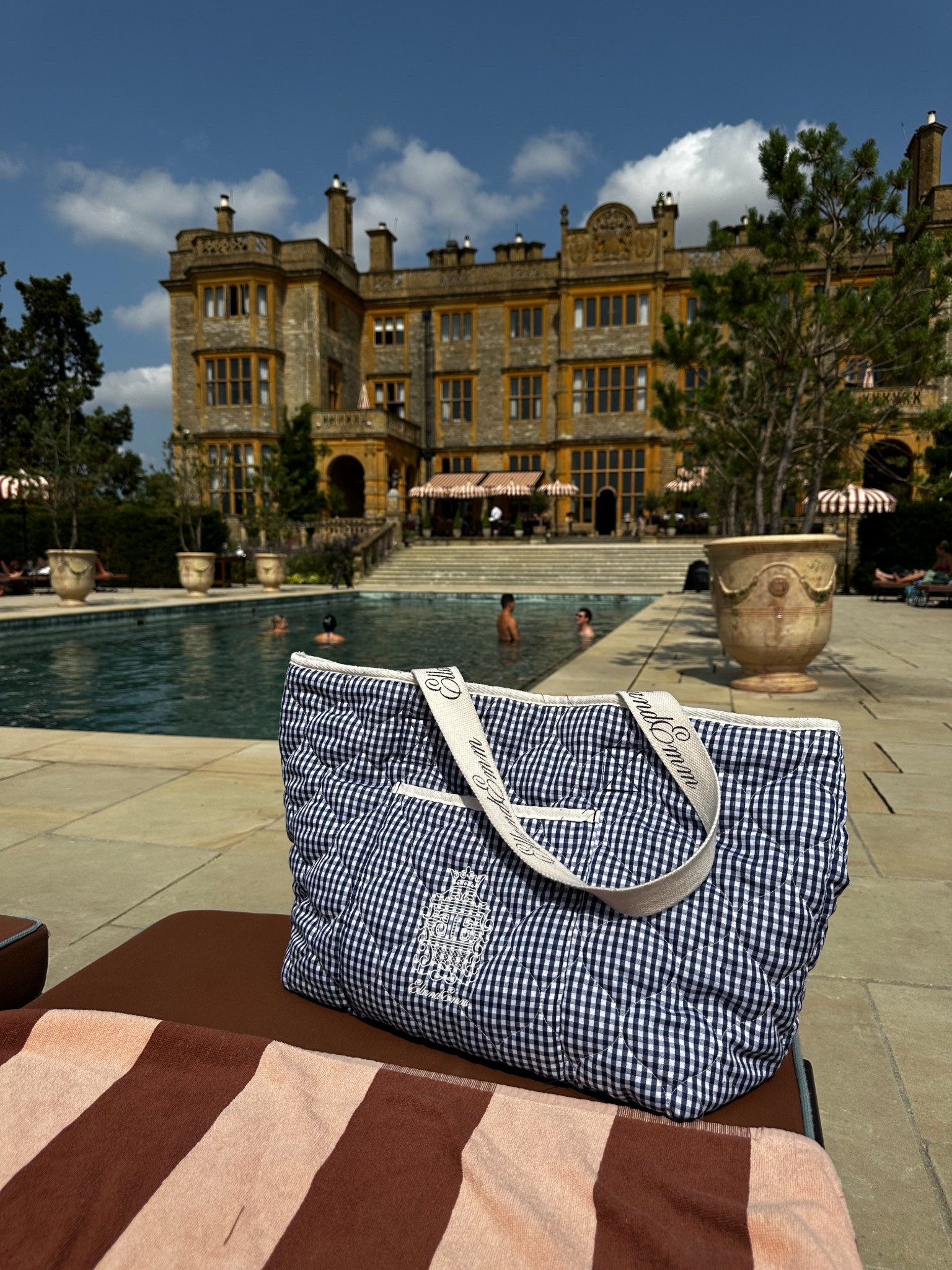 Literally don’t go anywhere without this reversible tote bag! From shopping, airport carryon to pool days. 🩵 

#LTKStyleTip #LTKItBag #LTKTravel