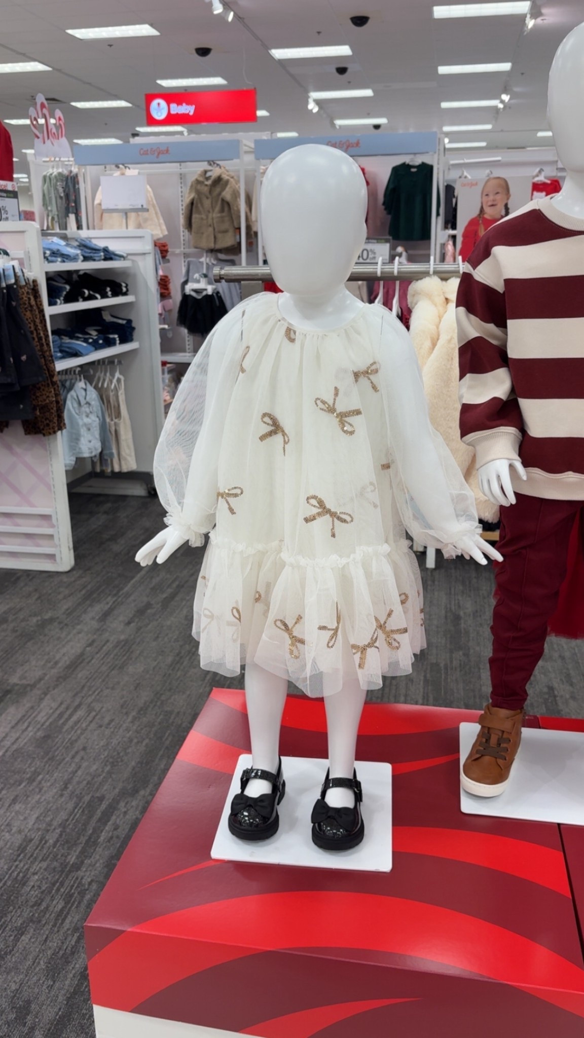 Target has officially entered its Santa’s Workshop era 🎅🎯
Rounded up the cutest toddler Christmas gifts for your little ones — all from Target! 🎁 #TargetHolidayFinds #ToddlerGiftGuide #LTKKids #ChristmasGiftIdeas


#LTKHoliday #LTKSeasonal #LTKKids