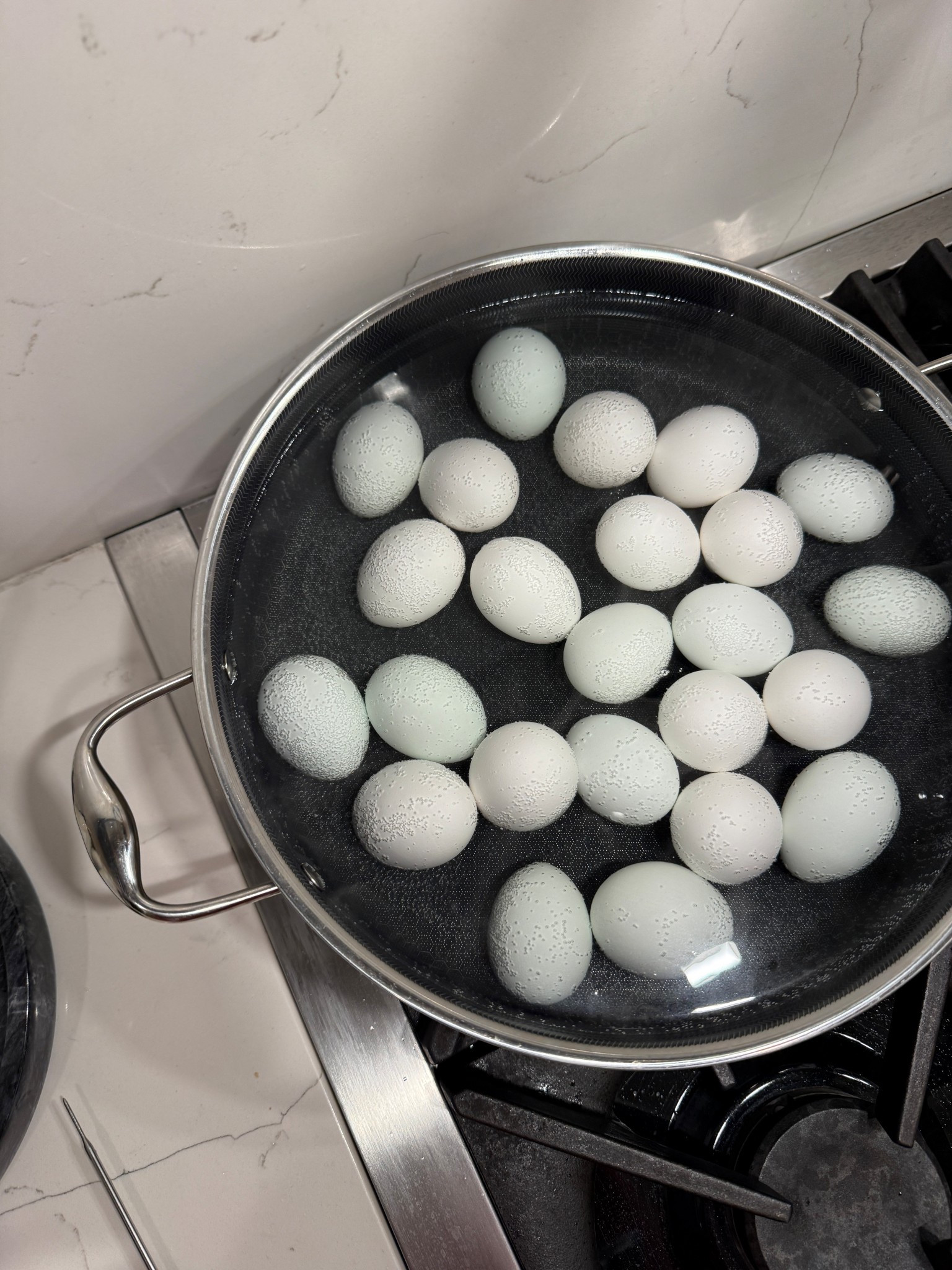 Linking my favorite kitchen essentials. Hexclad cookware has been a game changer. The quality is amazing.

#LTKHome #LTKdayinmylife #LTKmomlife