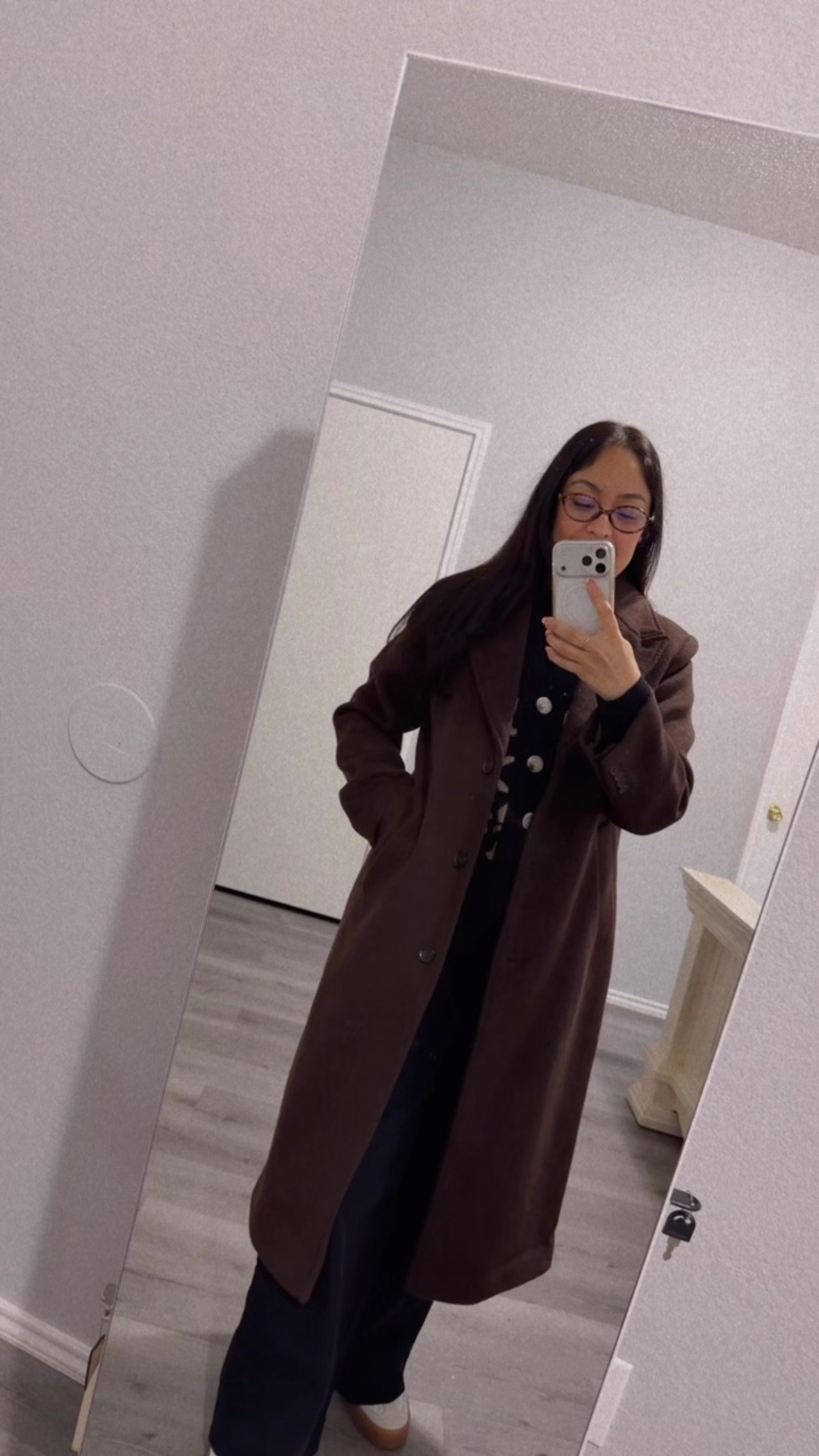 El precio MÁS bajo que he visto en este abrigo de Abercrombie 🧥🤎
Calientito, elegante y combina con TODO.
A este precio no lo podía dejar pasar (sí… ya pedí otro color 🙈).
Corre porque se agota rápido 🔥

#LTKValentine #LTKootd #LTKgrwm