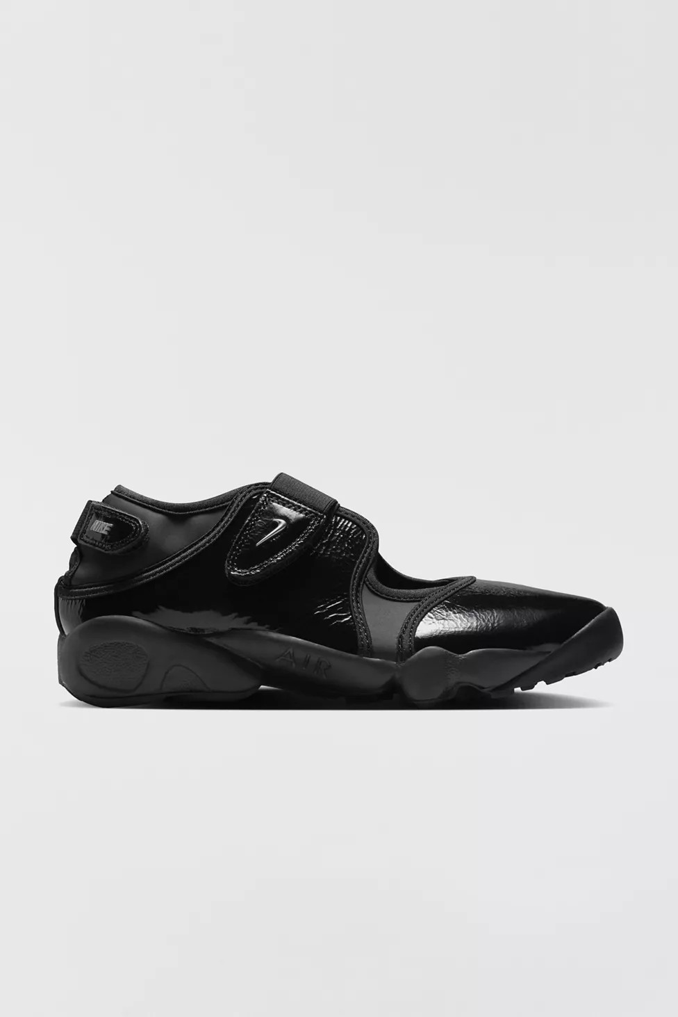 Nike Women's Air Rift Leather Sneaker | Urban Outfitters (US and RoW)