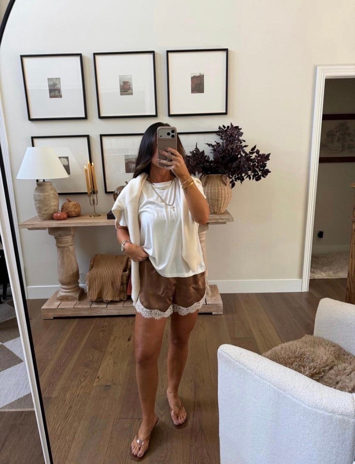 Such an easy put together look 🤎

#LTKgrwm #LTKSeasonal #LTKootd