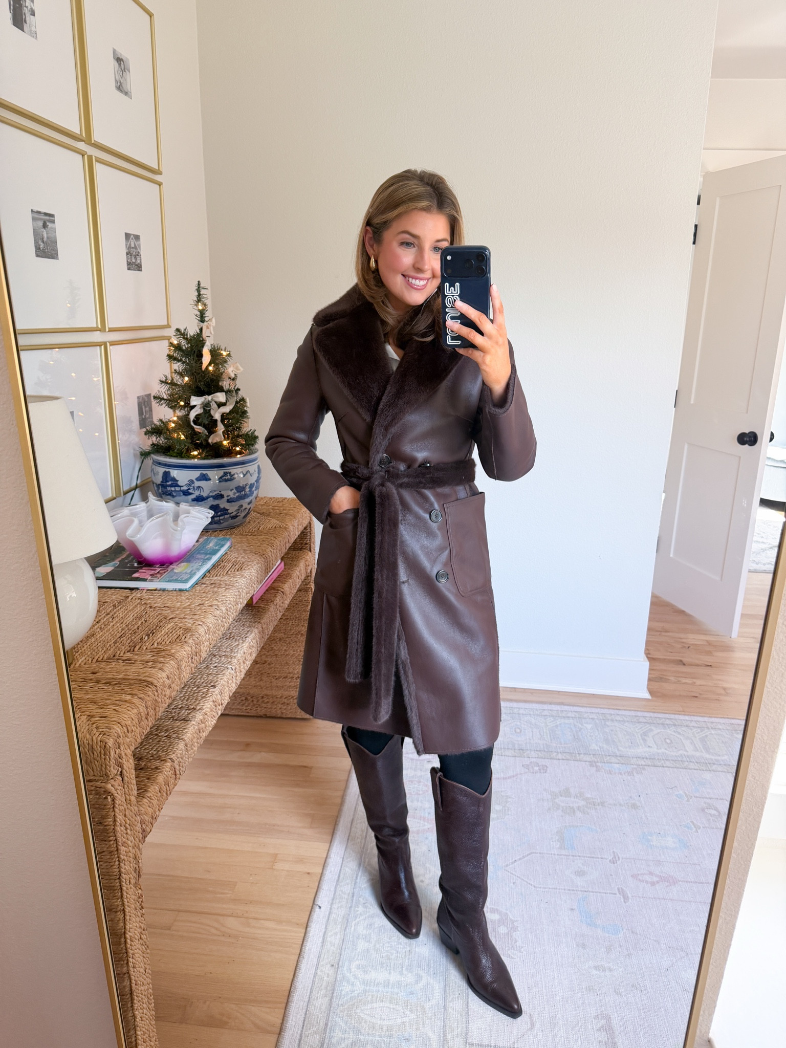 Warm reversible winter coat! Wearing an XS