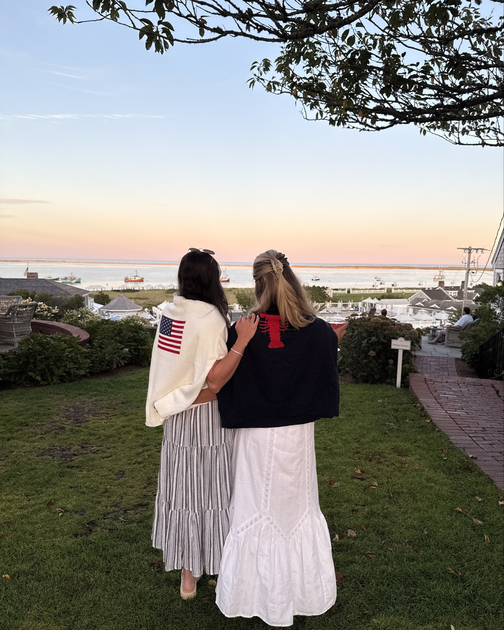 New England patriotic fit 🇺🇸🌊 loved this time to close out the summer!

USA sweater, flag sweater, Americana fit, lobster sweater, beach vacation, Labor Day fit, MDW fit, 4th of July fit, east coast packing list, beach fit, striped dresses, white dress, summer style





#LTKTravel #LTKStyleTip

#LTKTravel #LTKStyleTip