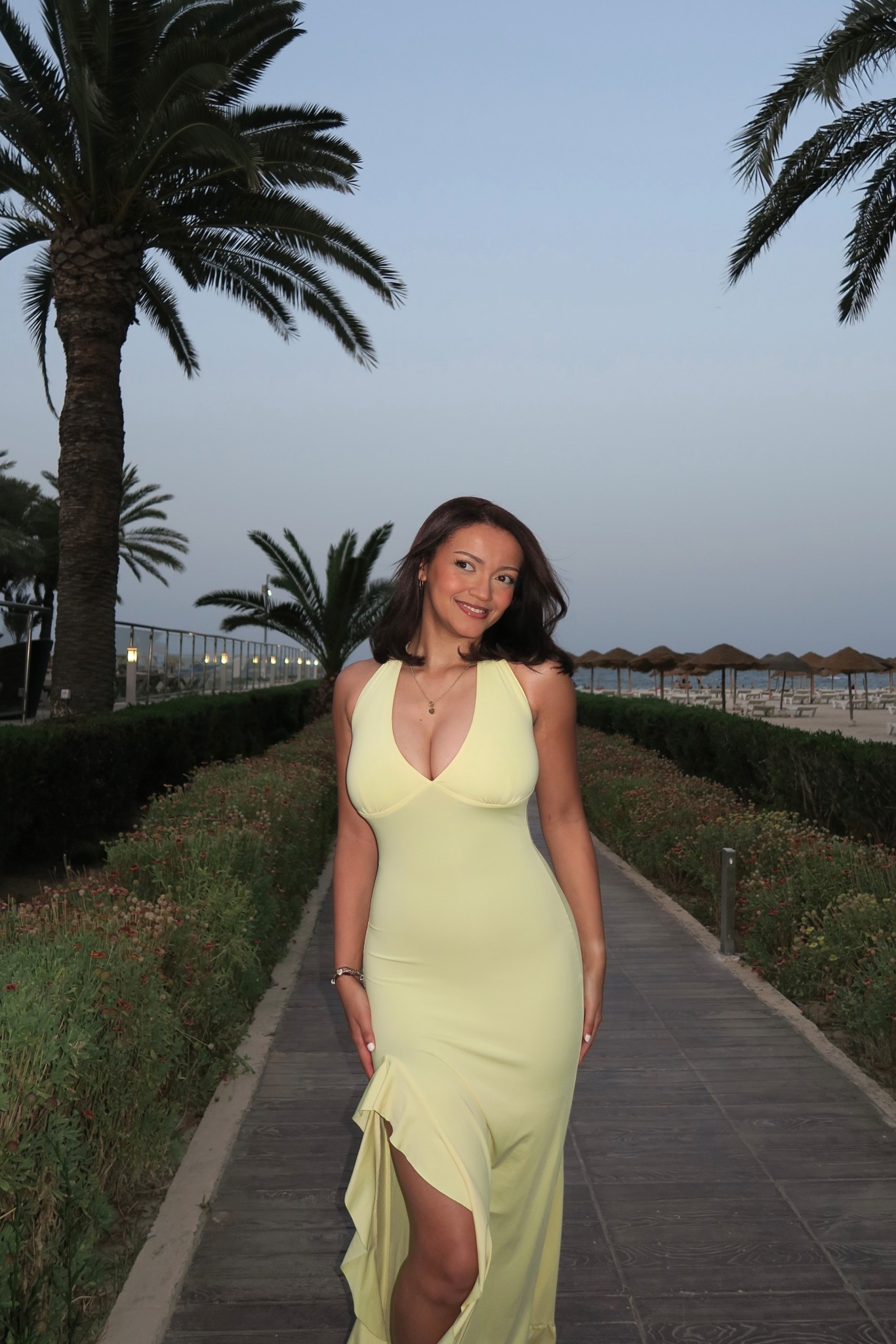Butter yellow >>

#LTKsummer #LTKuk #LTKeurope