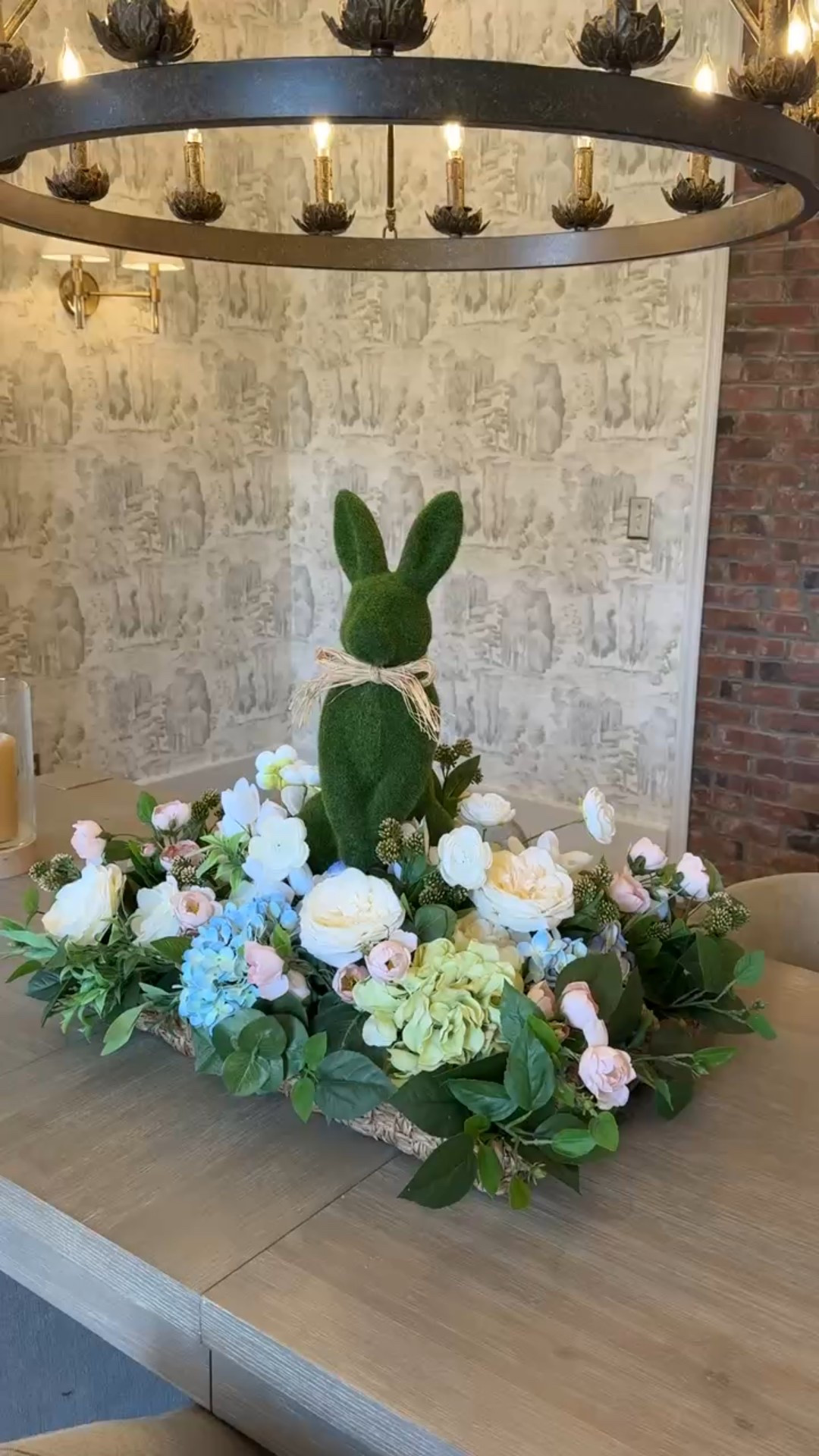 Spring DIY centerpiece 🩵🐰

#LTKvlog #LTKdayinmylife #LTKHome