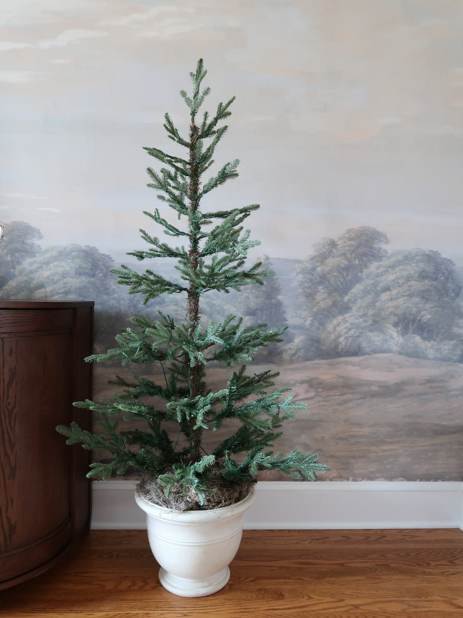 Small Christmas tree in dining room

Christmas decor, decorating ideas

#LTKOver40 #LTKHoliday #LTKHome