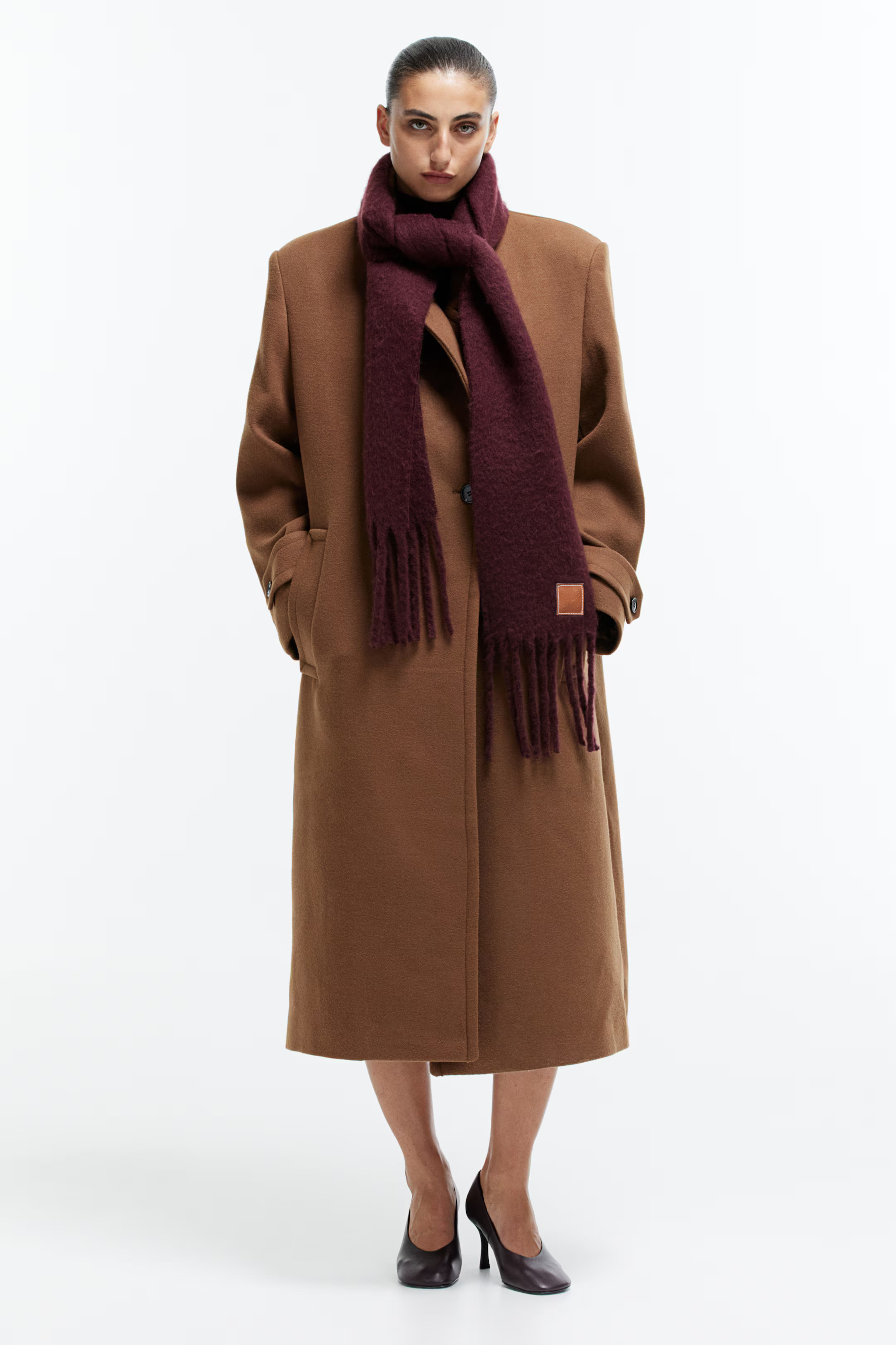 Fluffy Scarf | H&M (US + CA)