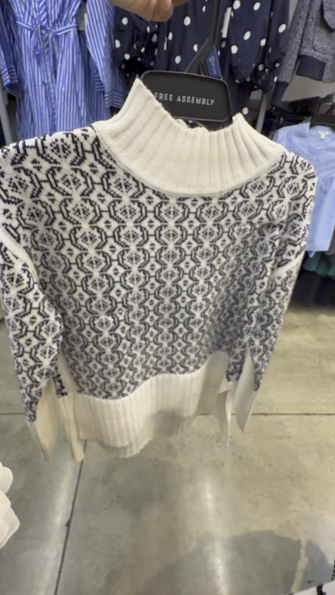 A warm weather essential that’s stylish and affordable!
#walmart

#LTKootd