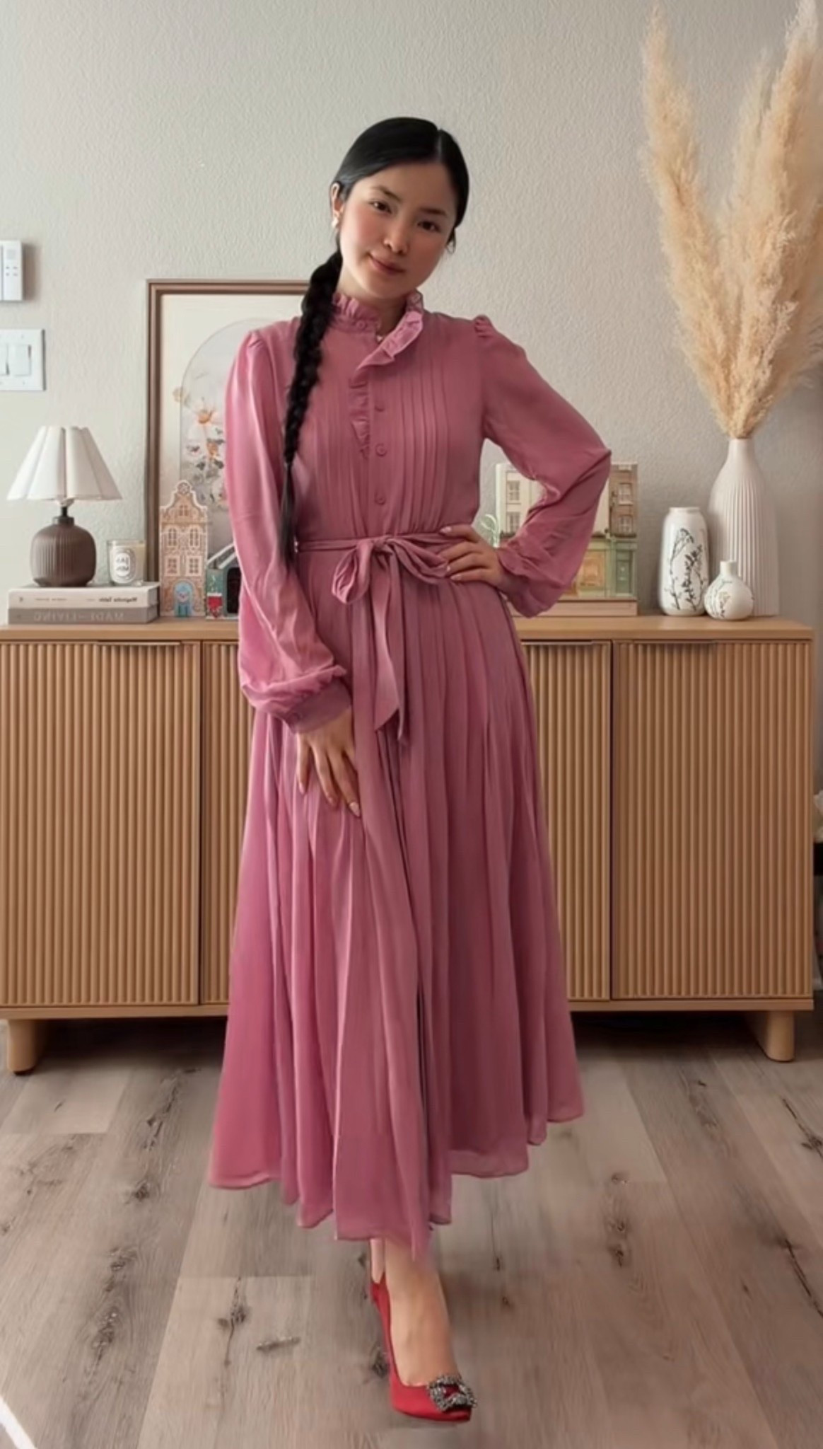 Đầm xinh mặc đi làm cũm đc mà đi hẹn hò cũng được luôn. Mình mặc size 0

#LTKbeauty #LTKworkwear #LTKasia