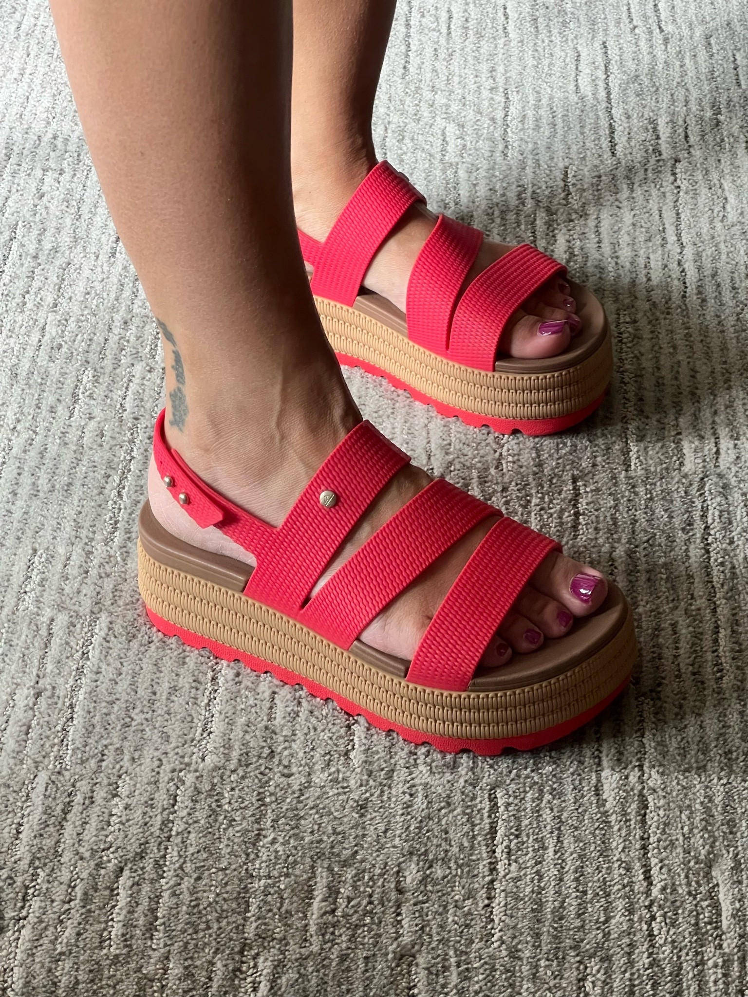 The cutest color reef sandals and so comfy. 

#sandal

#LTKootd #LTKSeasonal #LTKOver40