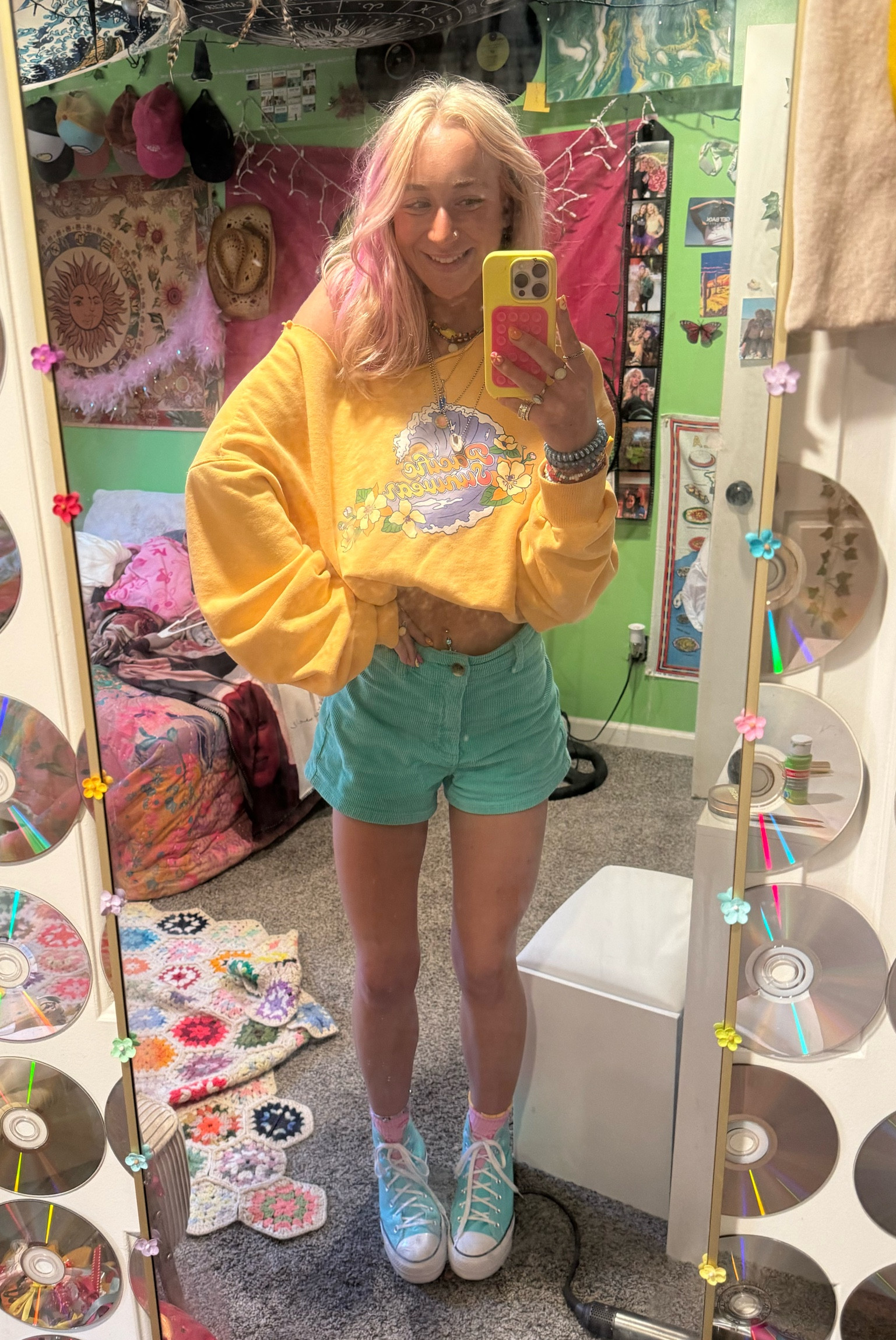 SUNDAY FUNDAY FIT 
Shorts are billabong 
Top is Pacsun California 

#LTKStyleTip #LTKActive #LTKU