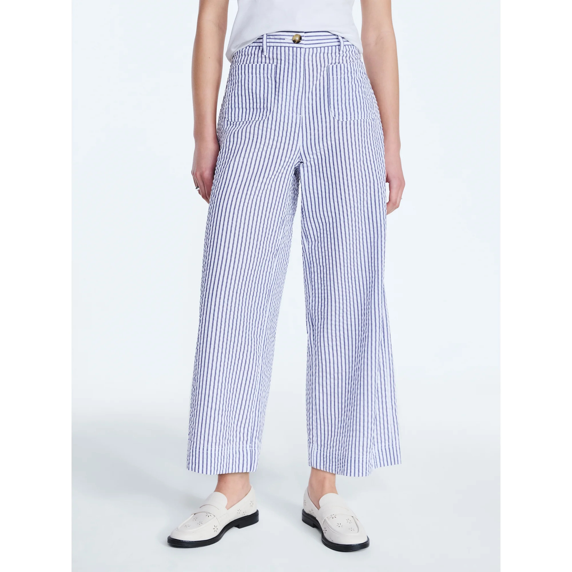 Free Assembly Women's High Rise Cropped Patch Pocket Seersucker Pants, 26" Inseam, Sizes XS-XXL | Walmart (US)