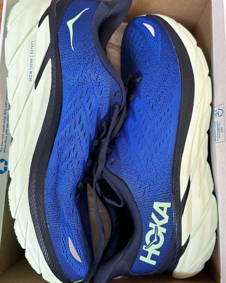 Comfort in the new year! Obsessed with these new Hokas

#LTKstyletip #LTKshoecrush #LTKmens