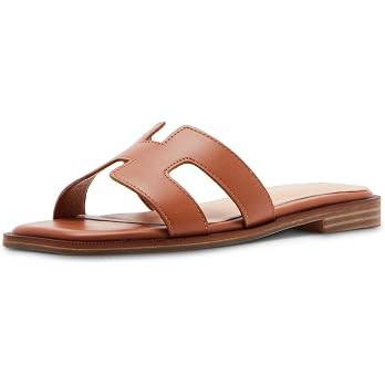 Madden Girl Women's Haileyy Slide Sandal | Amazon (US)