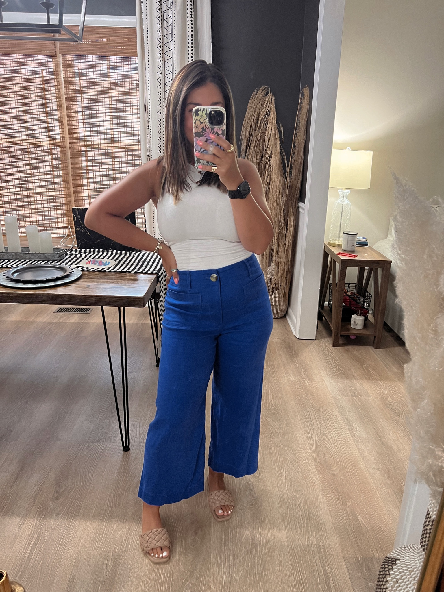 Linen Anthropologie pants size down 1
In a 27 petite

#LTKsalealert #LTKunder100 #LTKworkwear