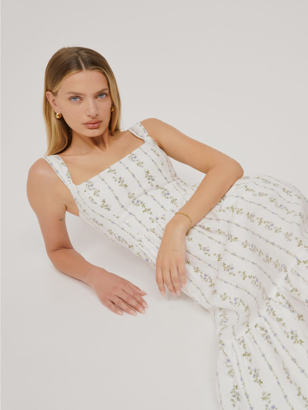 Bucatini Linen Dress | Reformation (Global)