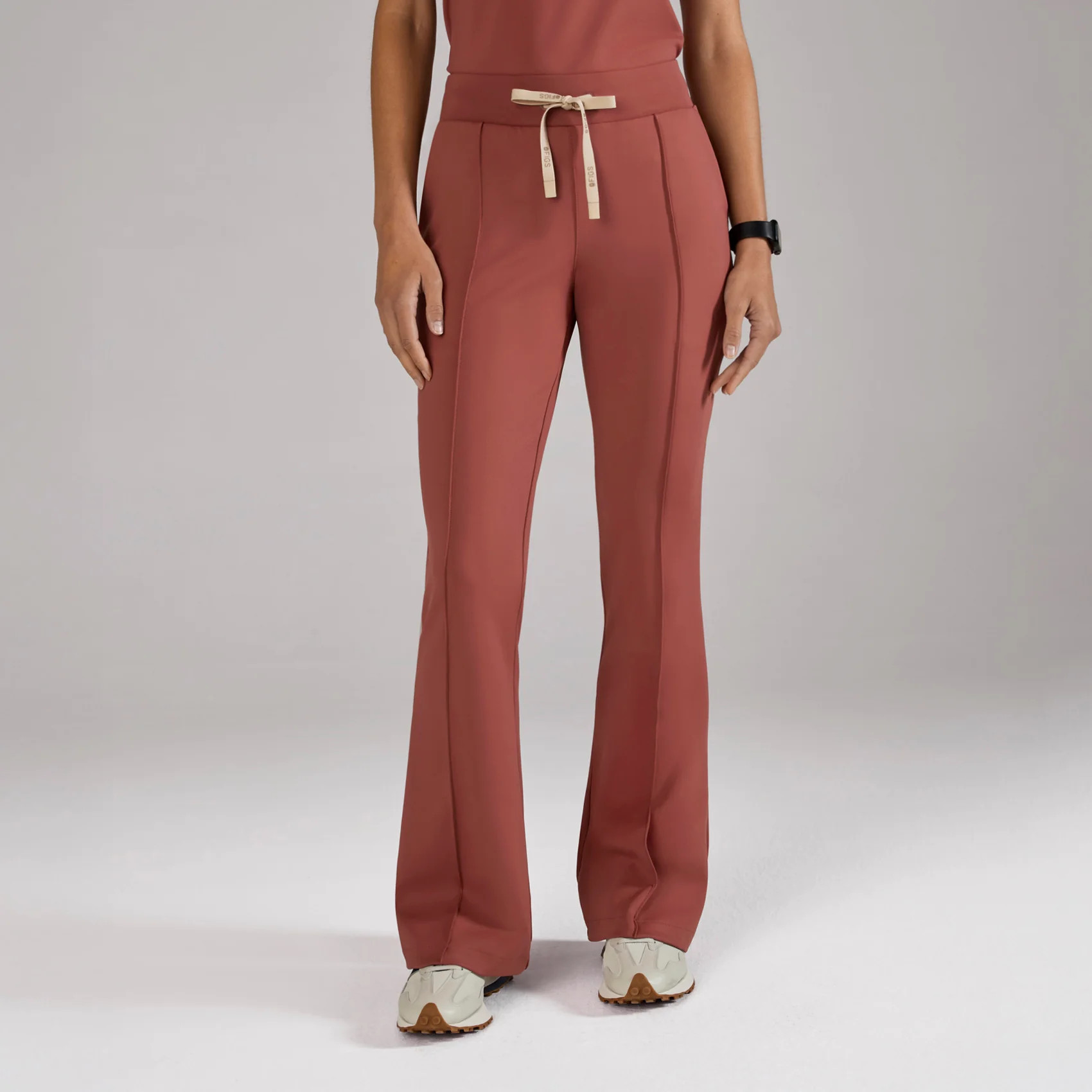 High Waisted Evanston FORMx Skinny Flare Scrub Pants™ | FIGS