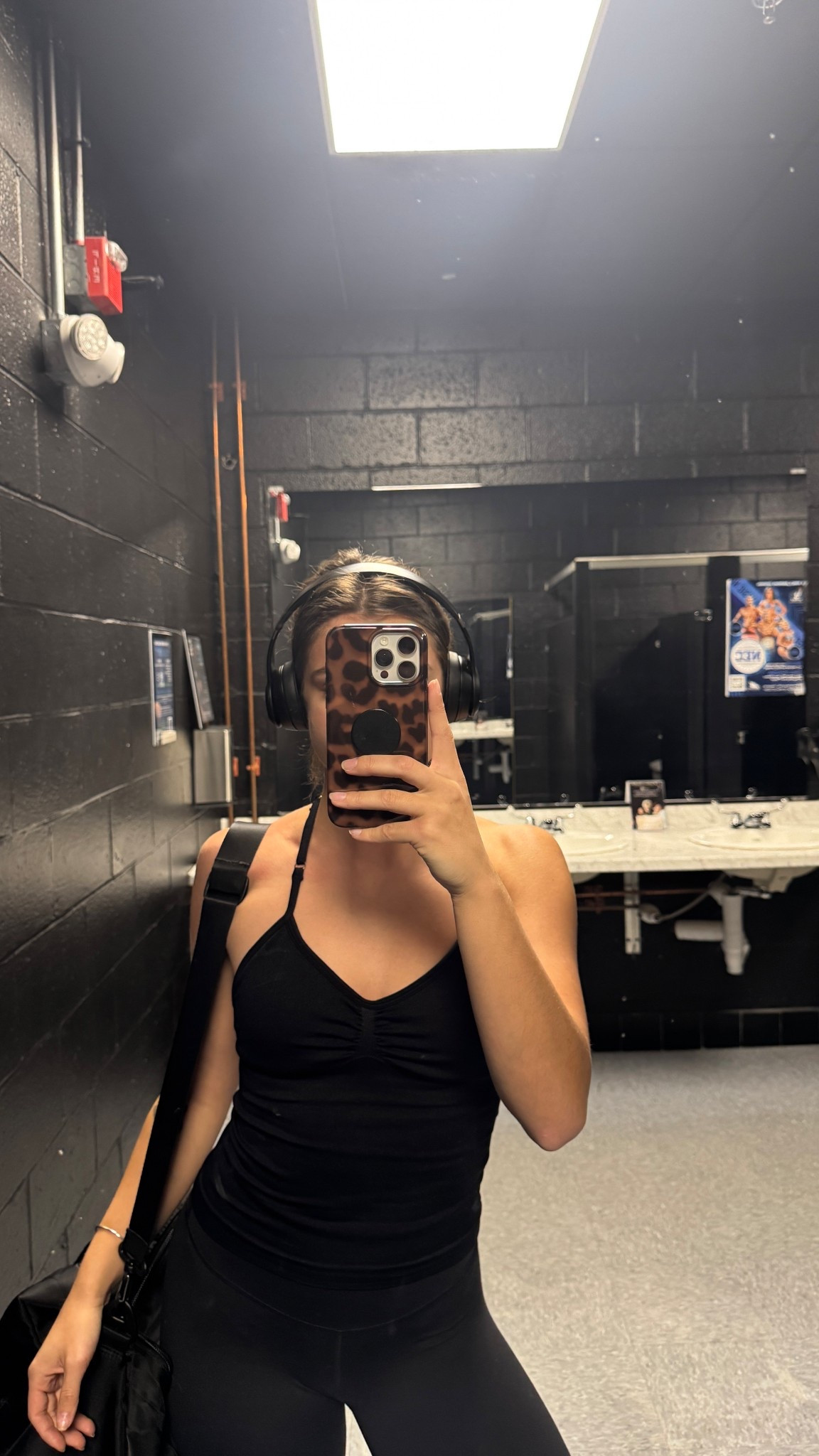 All black classic gym outfit. Afford gym clothess

#LTKmorningroutine #LTKootd #LTKfitnessgoals