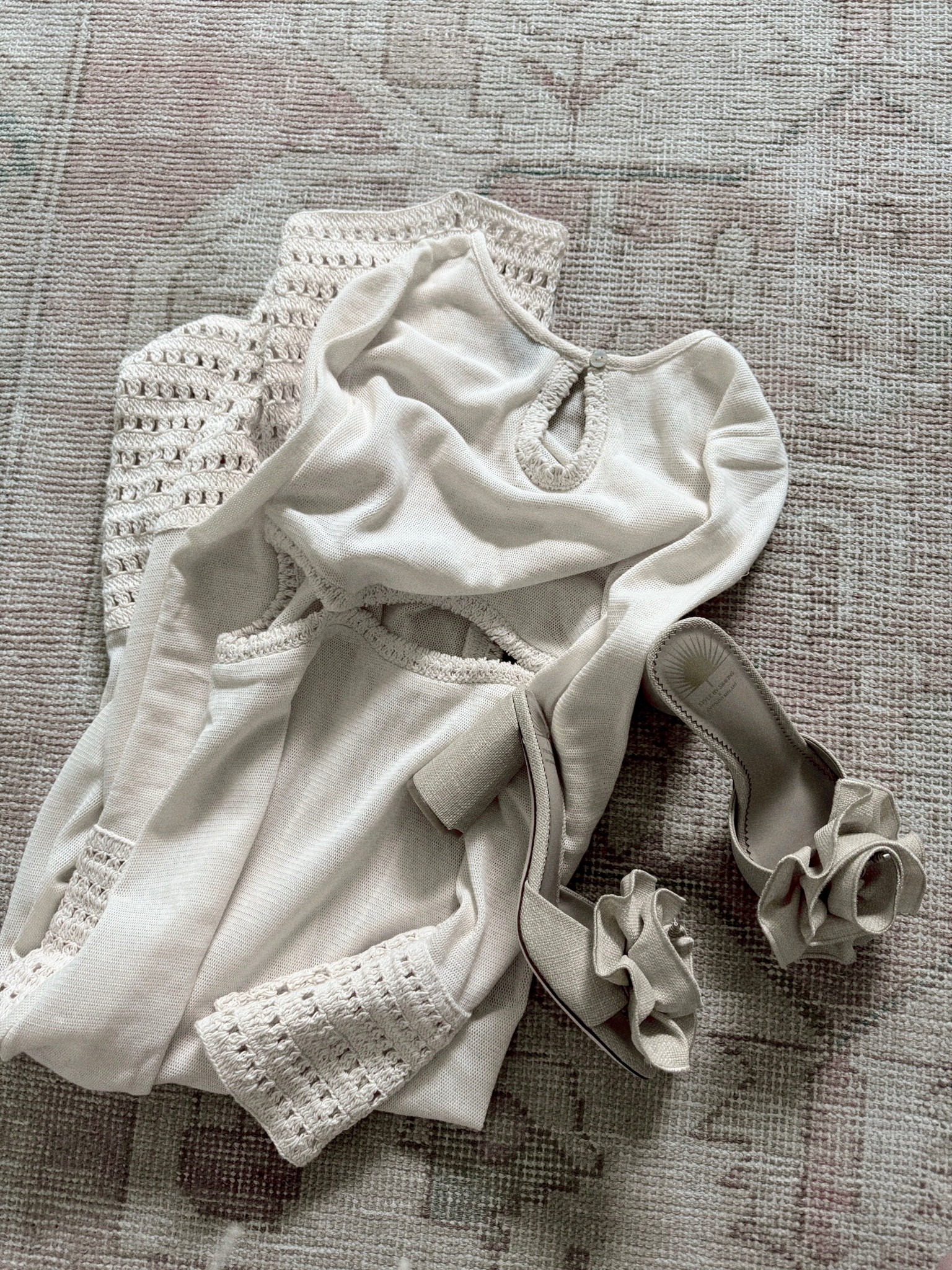 The cutest cover up for spring! Shop all the Natalie Simkin pieces that list launched at Dillard’s before they sell out xx I wear size 0 / XS and find the shoes in Antonio Melani to fit true to size (and they are very comfortable speaking from lots of experience!). 