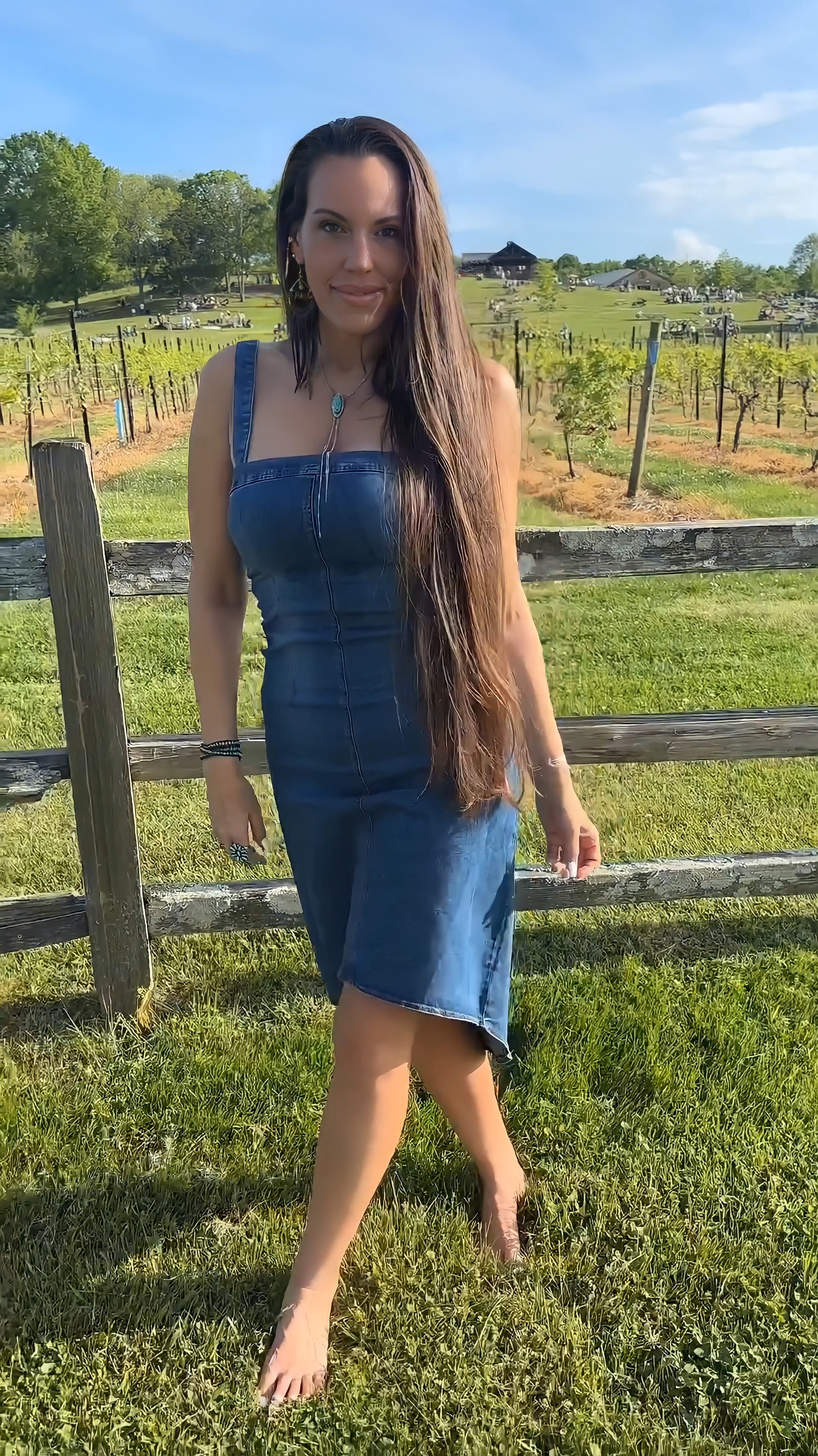 Wearing a medium-sized jean dress for a perfect day at the vineyards.

#LTKbeauty #LTKSeasonal #LTKstyletip