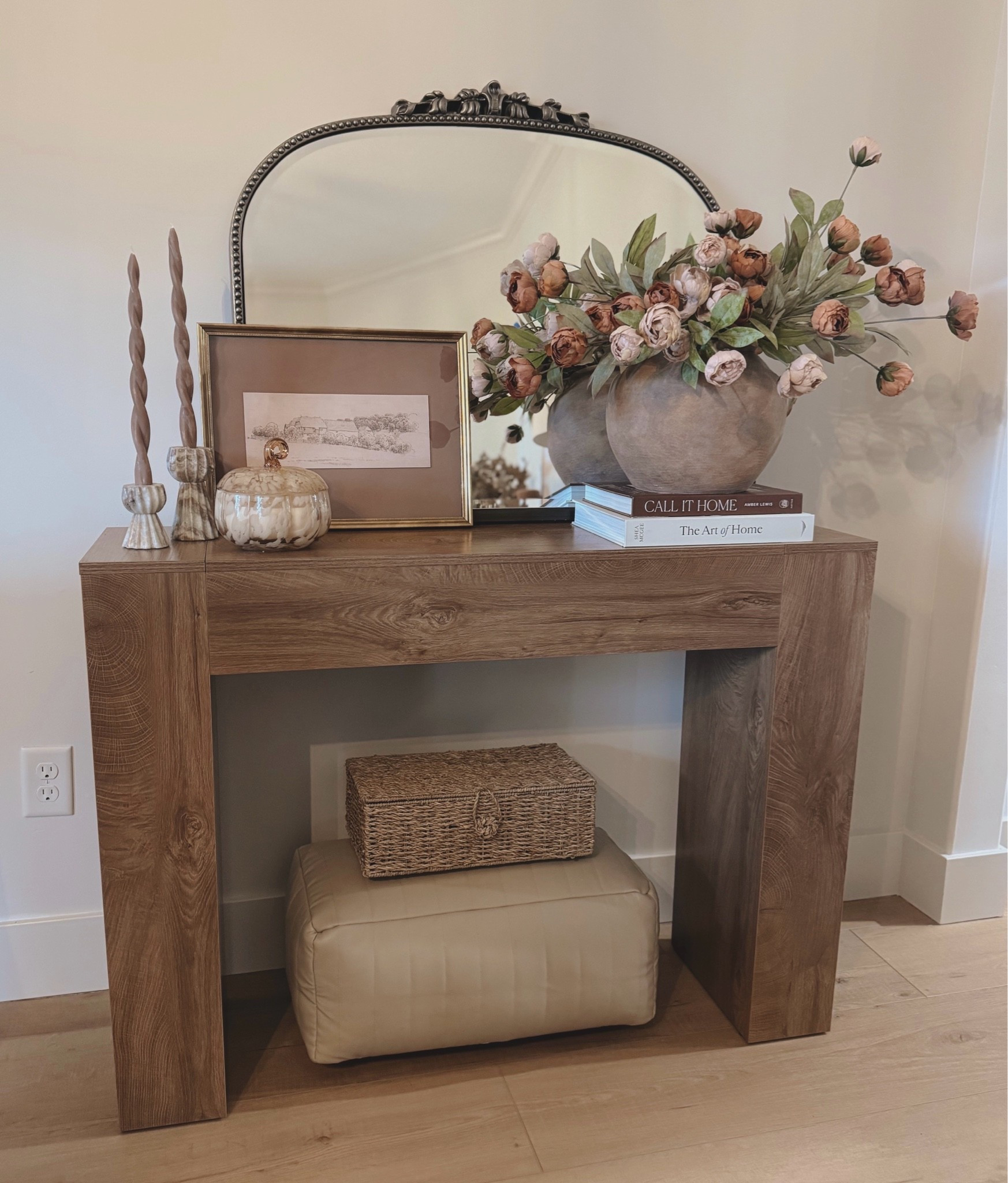 This entry table dupe is SO good!

#LTKHome