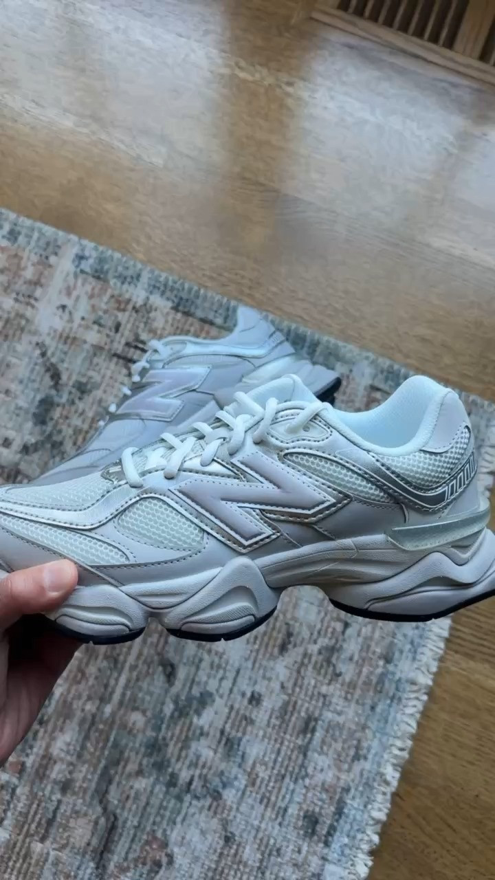 9060 new balances!

new balances, 1906s, new balance sneakers, sneakers, walking shoes, fitness shoes, gym shoes, gracewhitefit, grace white

#LTKgrwm #LTKfitnessgoals #LTKActive