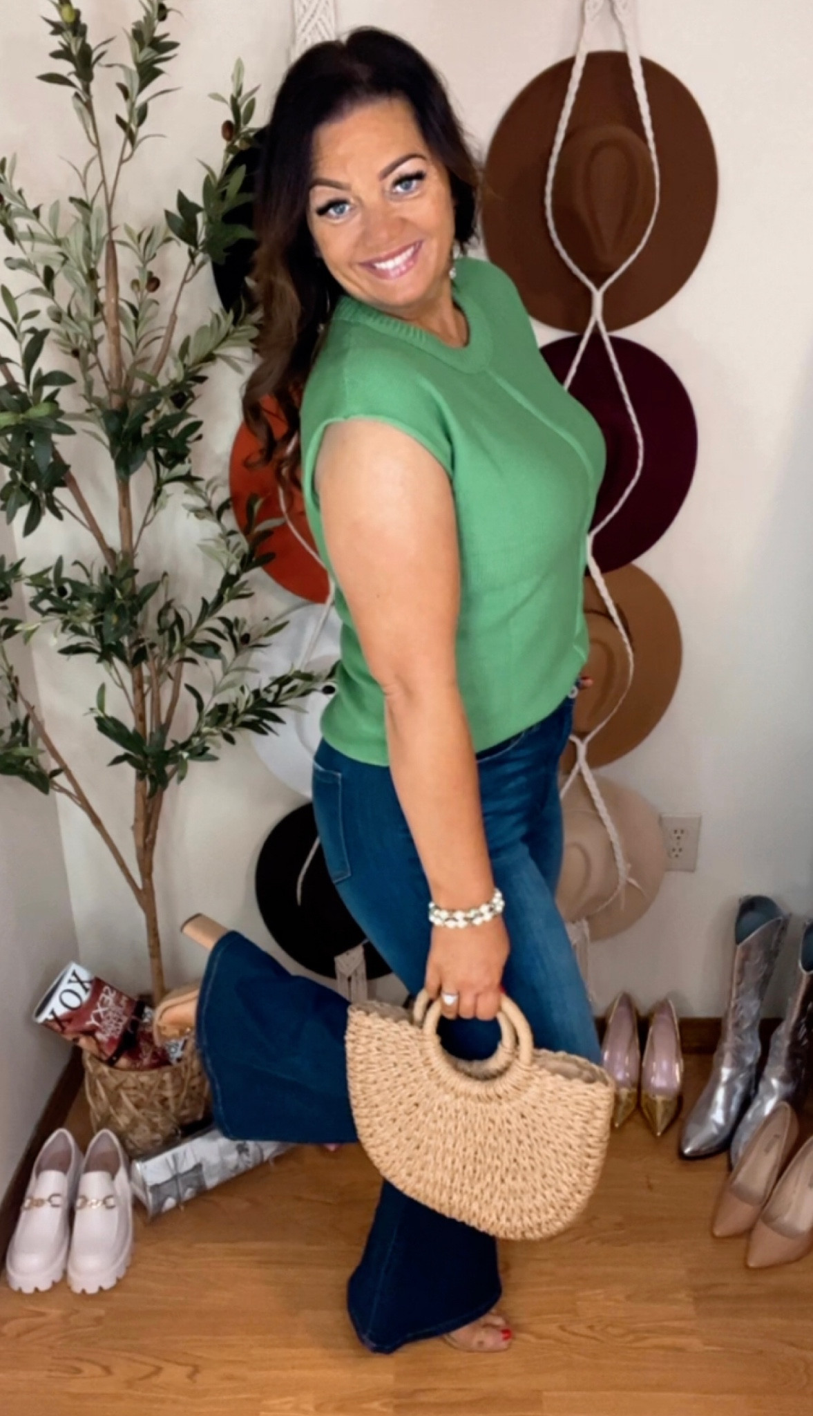 I love this fall look! Anytime I can be comfy but still chic…winning! 

#amazon #springoutfit #momstyle #casualoutfit #over40fashion #casualstyle 

#LTKstyletip #LTKSpringSale

#LTKMidsize #LTKStyleTip #LTKSeasonal
