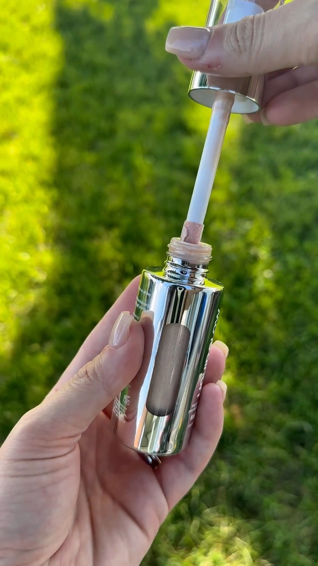Glow mode: ON 💫 Highlighter + bronzer + body glow. The SACHEU Liquid Glow STAY-N is my go-to for that dewy, skin-loving radiance.
#LTKMakeup #LTKFinds

#LTKBeauty #LTKmorningroutine #LTKgrwm #LTKBeauty