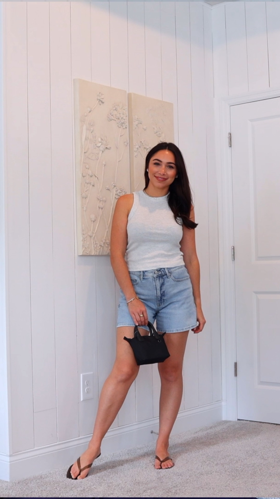 THE $10 ABERCROMBIE inspired TANK TOP! 🌈✨I am officially obsessed with these Old Navy tanks! 🤯 I wanted to see how they stacked up against my $25 Abercrombie favorites and honestly? The quality and the fit for only $10 is next level. 😍 You can get two of these for the price of one at Abercrombie! 💸
With 15-20 colors and 5 prints (including some that look very Free People!), these are the ultimate summer basics. ☀️ I’ve linked my exact fit and all the color options below! 👇
#LTKunder50 #OldNavyStyle #AffordableFashion #SummerBasics #FashionDupes

#LTKSaleAlert #LTKSeasonal #LTKPetite