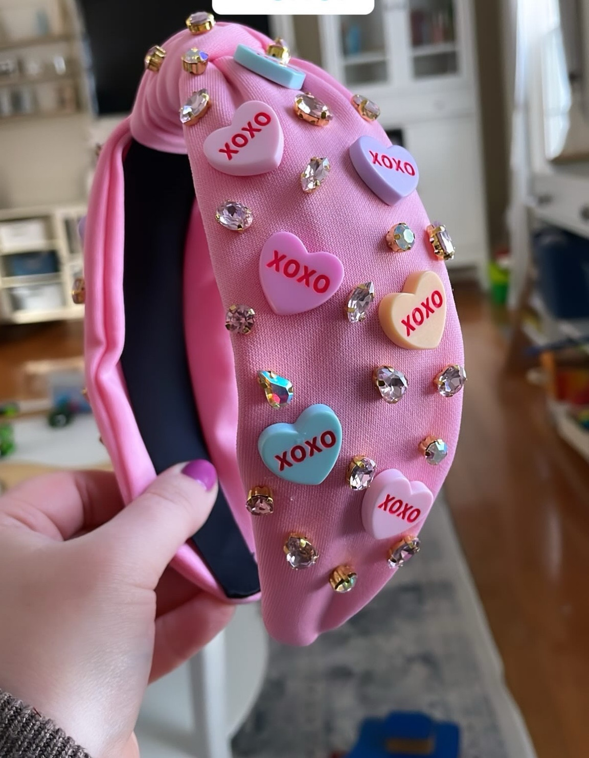 The cuuutest Valentine’s headband! Way nicer than I was expecting and on sale right now for less than $15!!! 

#LTKsalealert #LTKfindsunder50 #LTKMostLoved