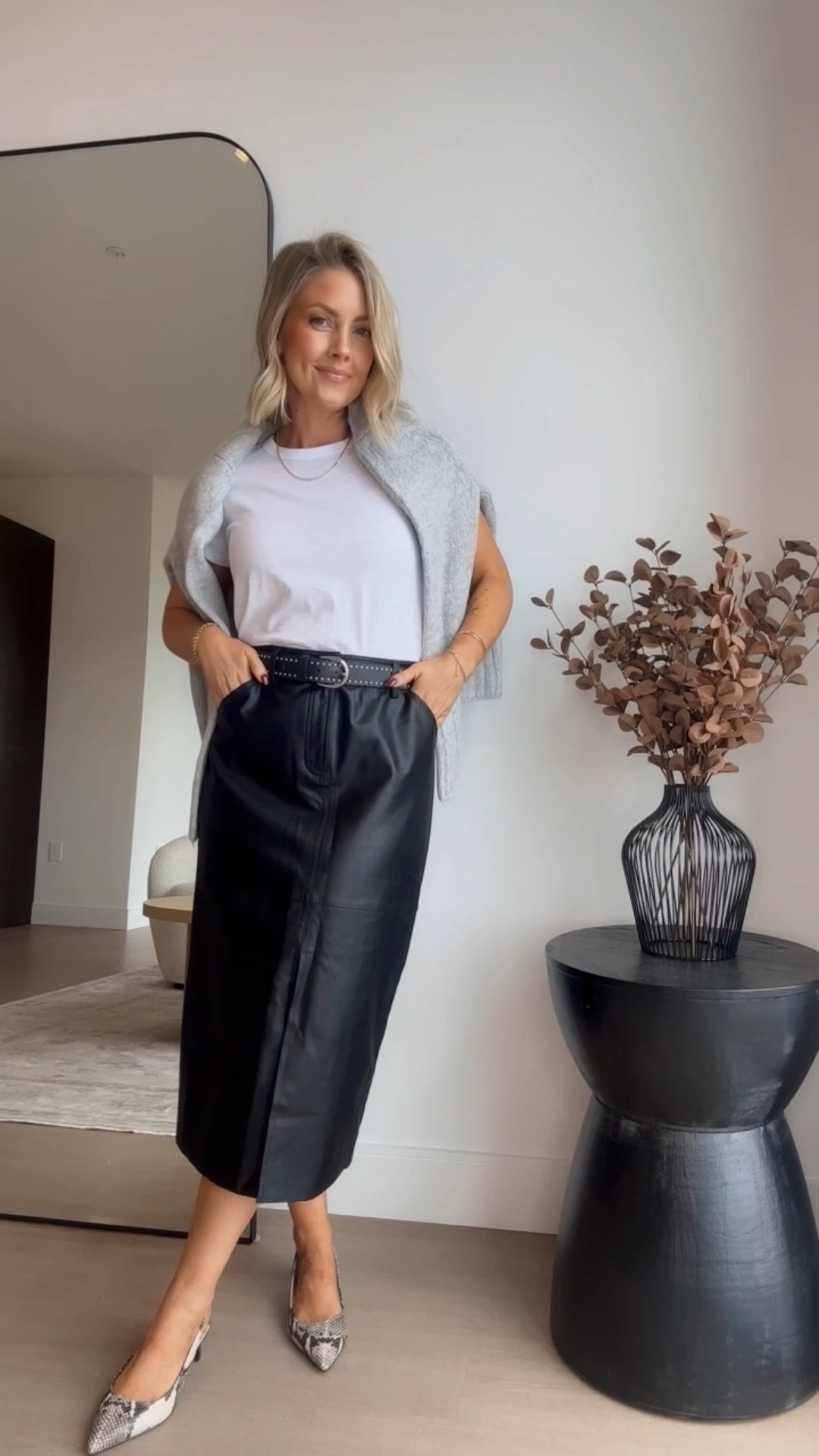 Up to 70% off select items at Evereve including this faux leather skirt!! Size down one, runs a tad big 🖤

#LTKSaleAlert #LTKFindsUnder100 #LTKStyleTip