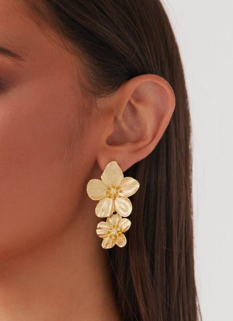 Lola Love Flower Earrings - Gold | Peppermayo (Global)