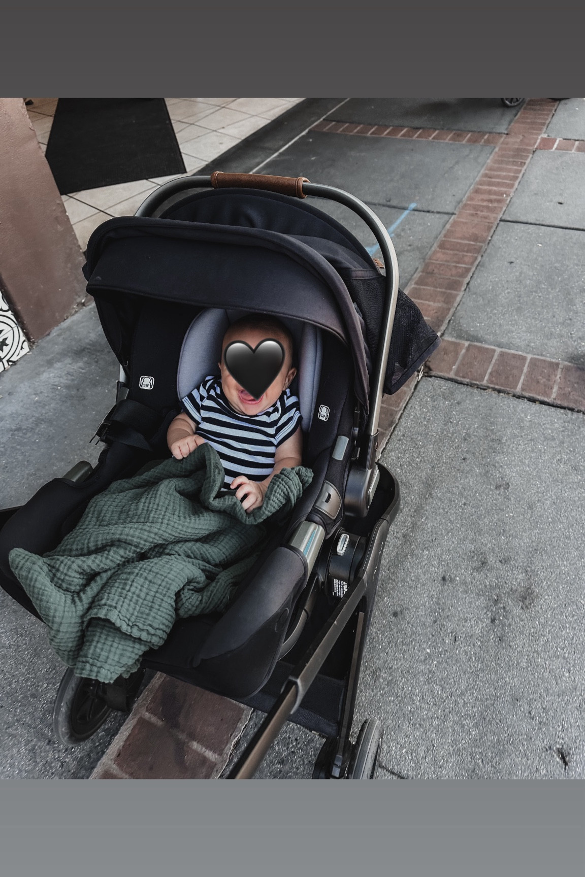 My neutral baby style. NUNA stroller, swaddle blanket and the best onesies. 

Baby style, new mom life, baby stroller, baby outfit, baby boy, baby gear, baby clothes

#LTKBaby