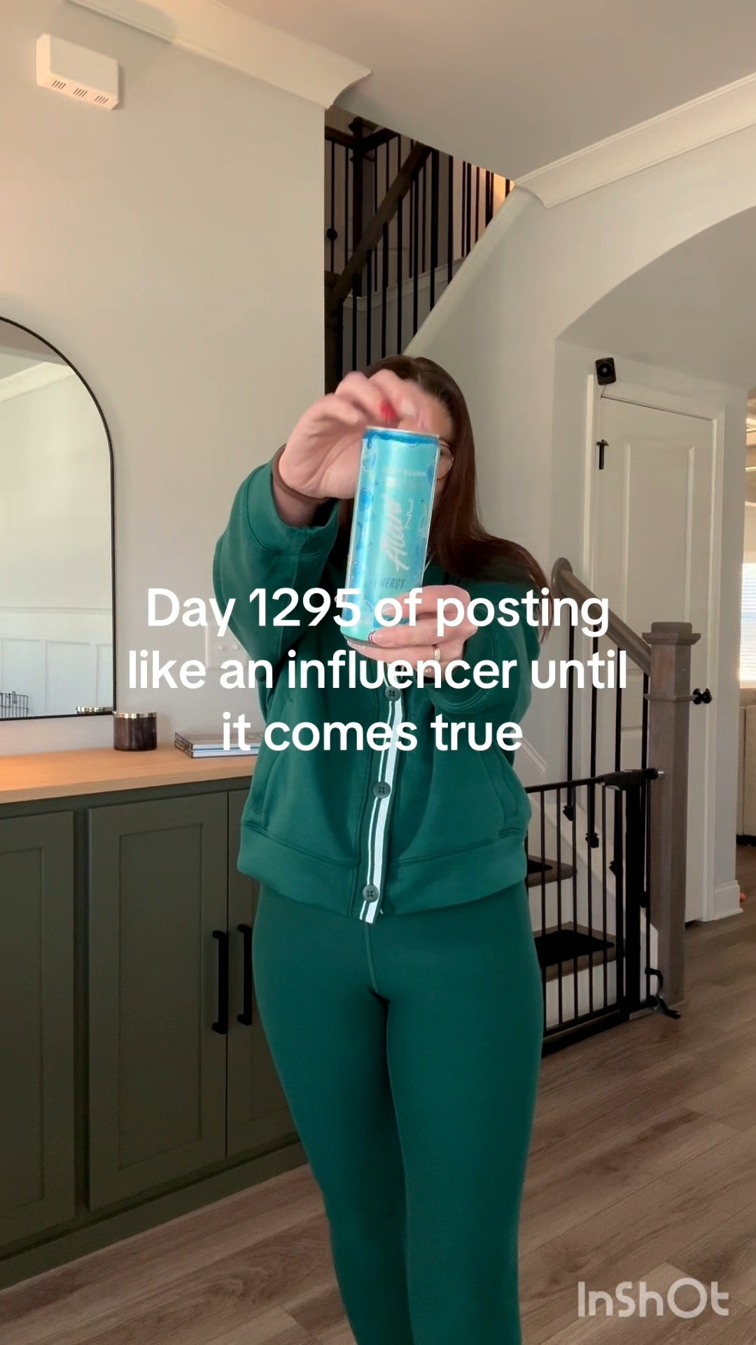 Come join my little community for fashion loving, coffee addict, working out mamas 

#LTKHome #LTKselfcare #LTKmomlife